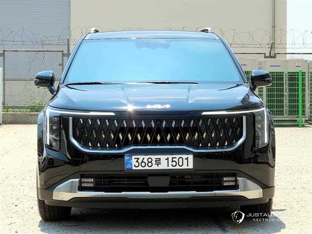 Автомобиль Kia Canival