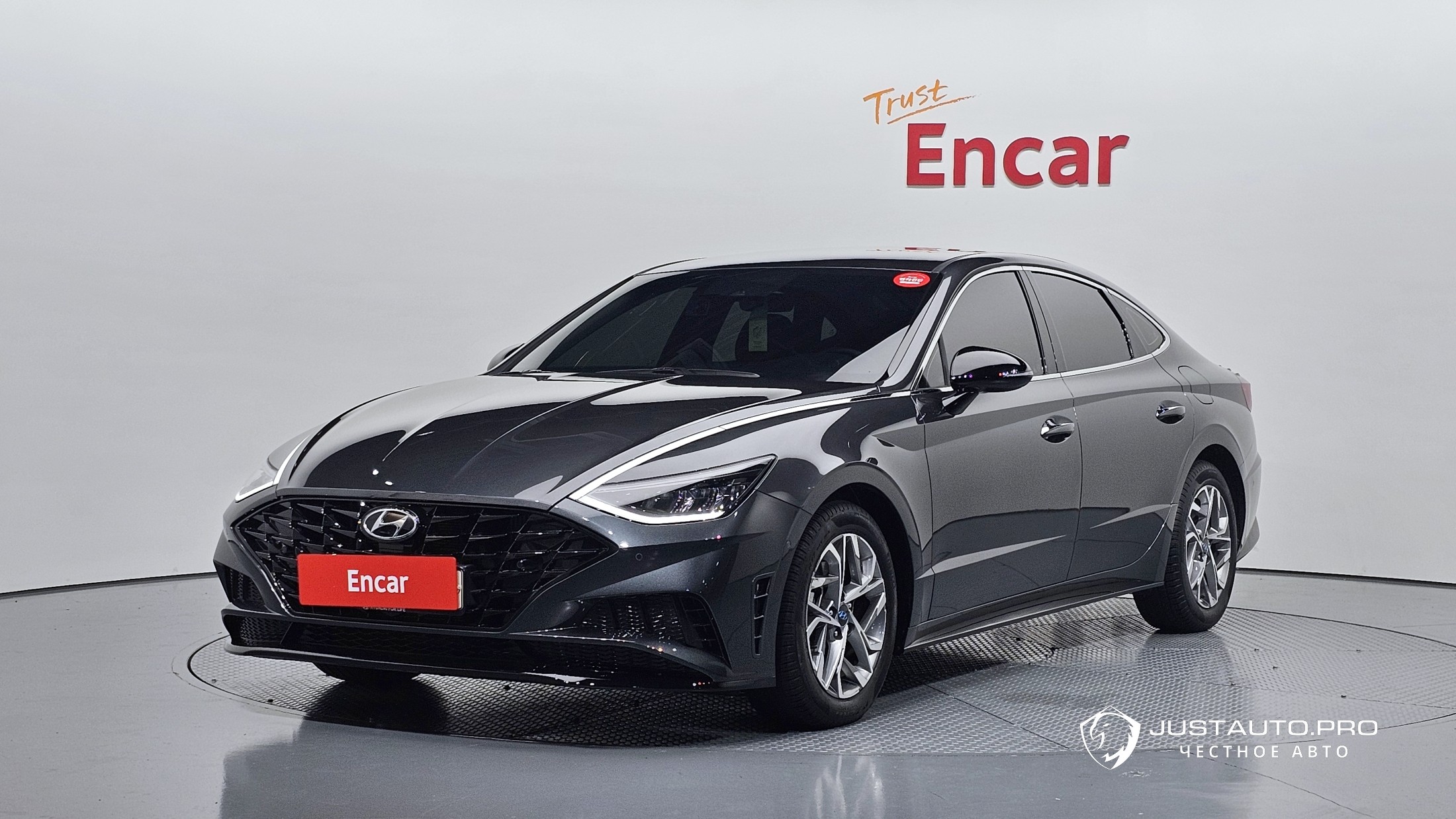 Автомобиль Hyundai Sonata
