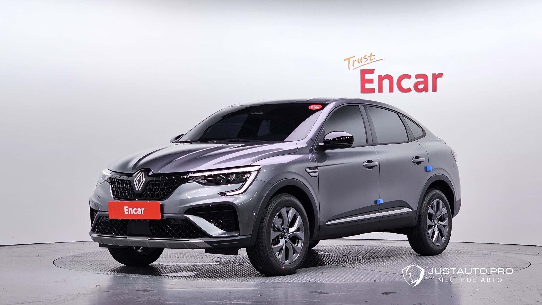 Автомобиль Renault-KoreaSamsung Arkana