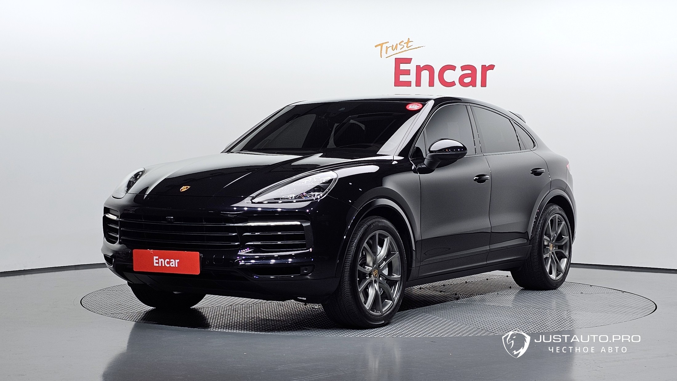 Автомобиль Porsche Cayenne