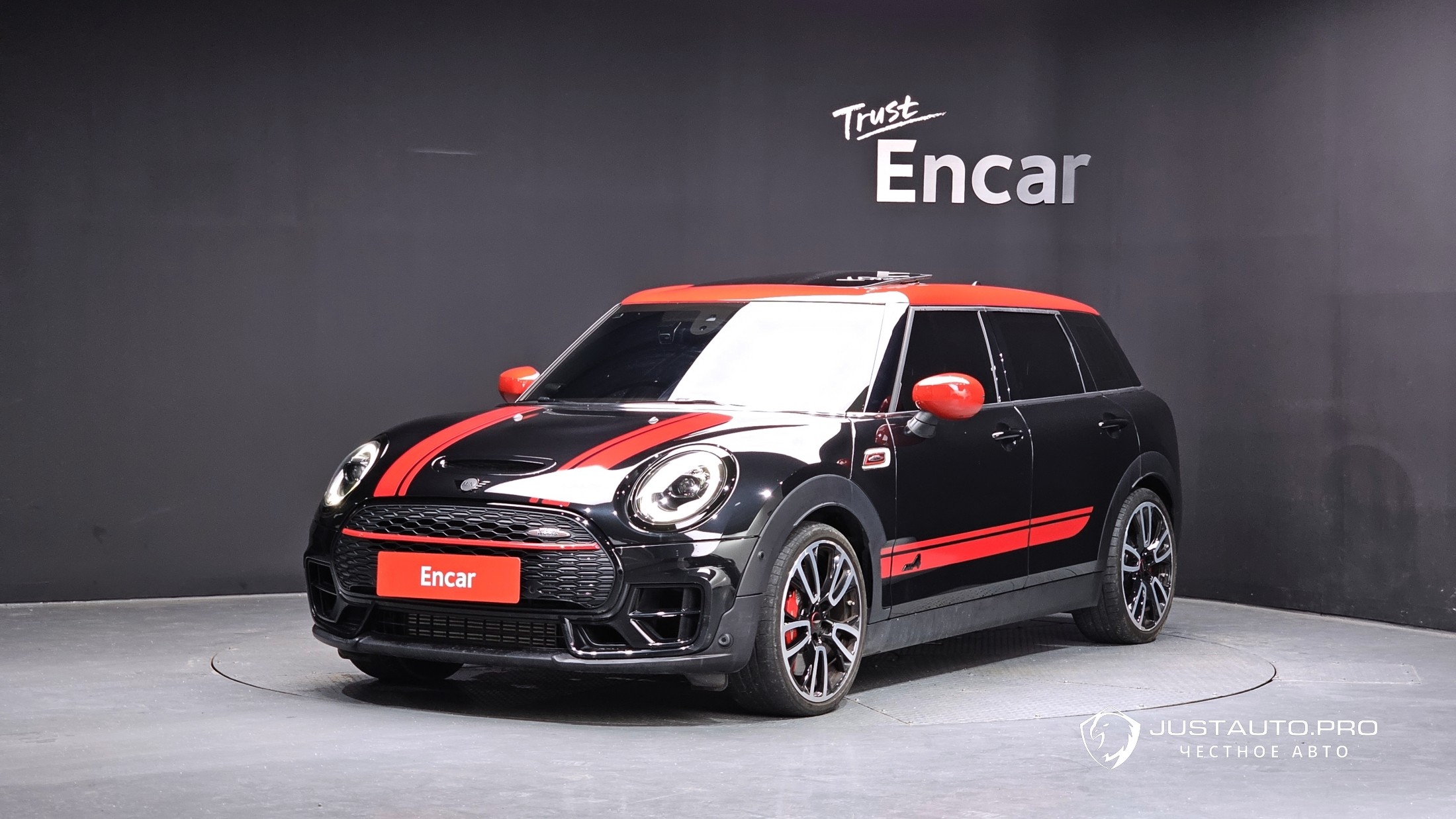 Автомобиль Mini Clubman
