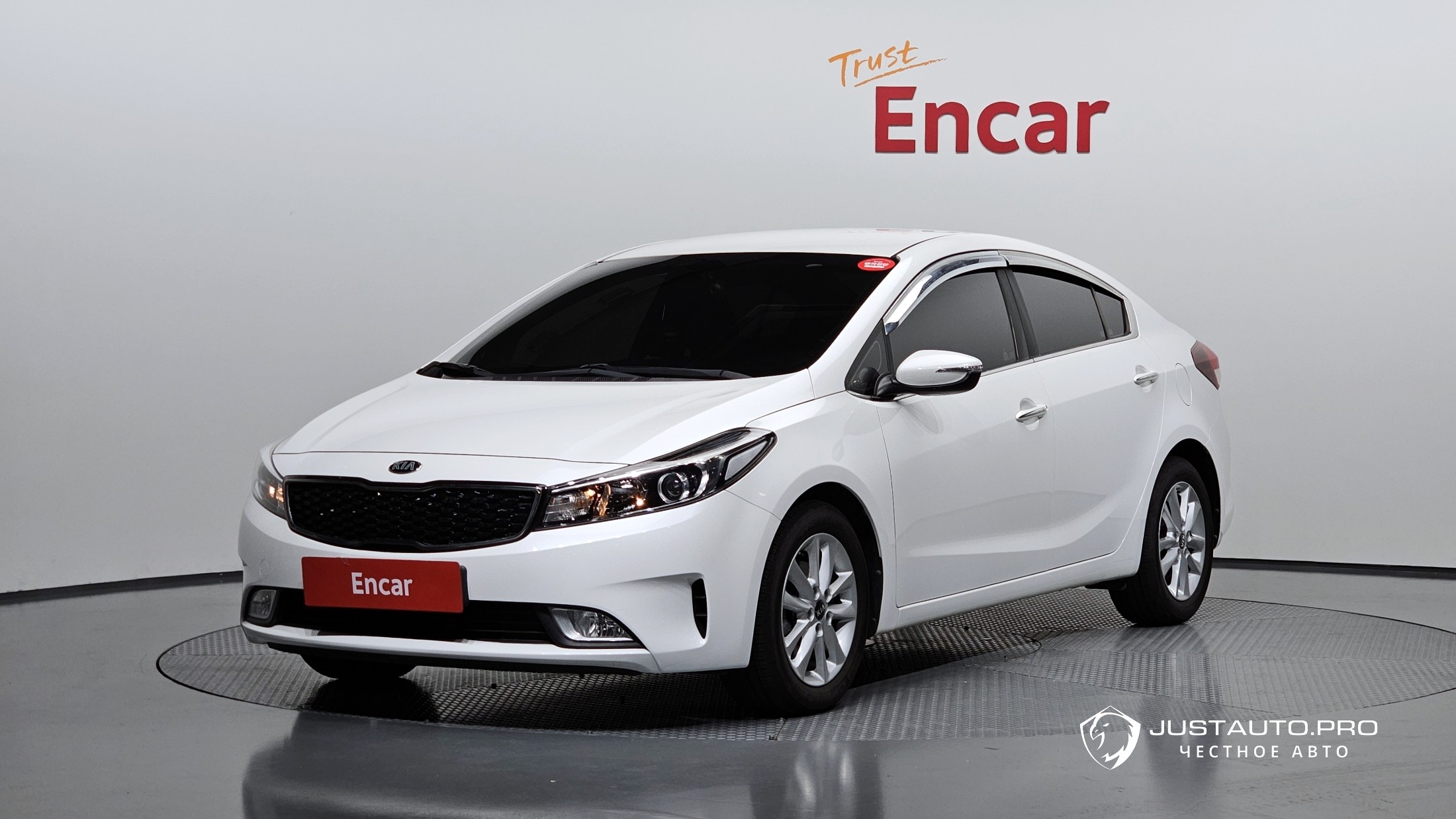 Автомобиль Kia K3