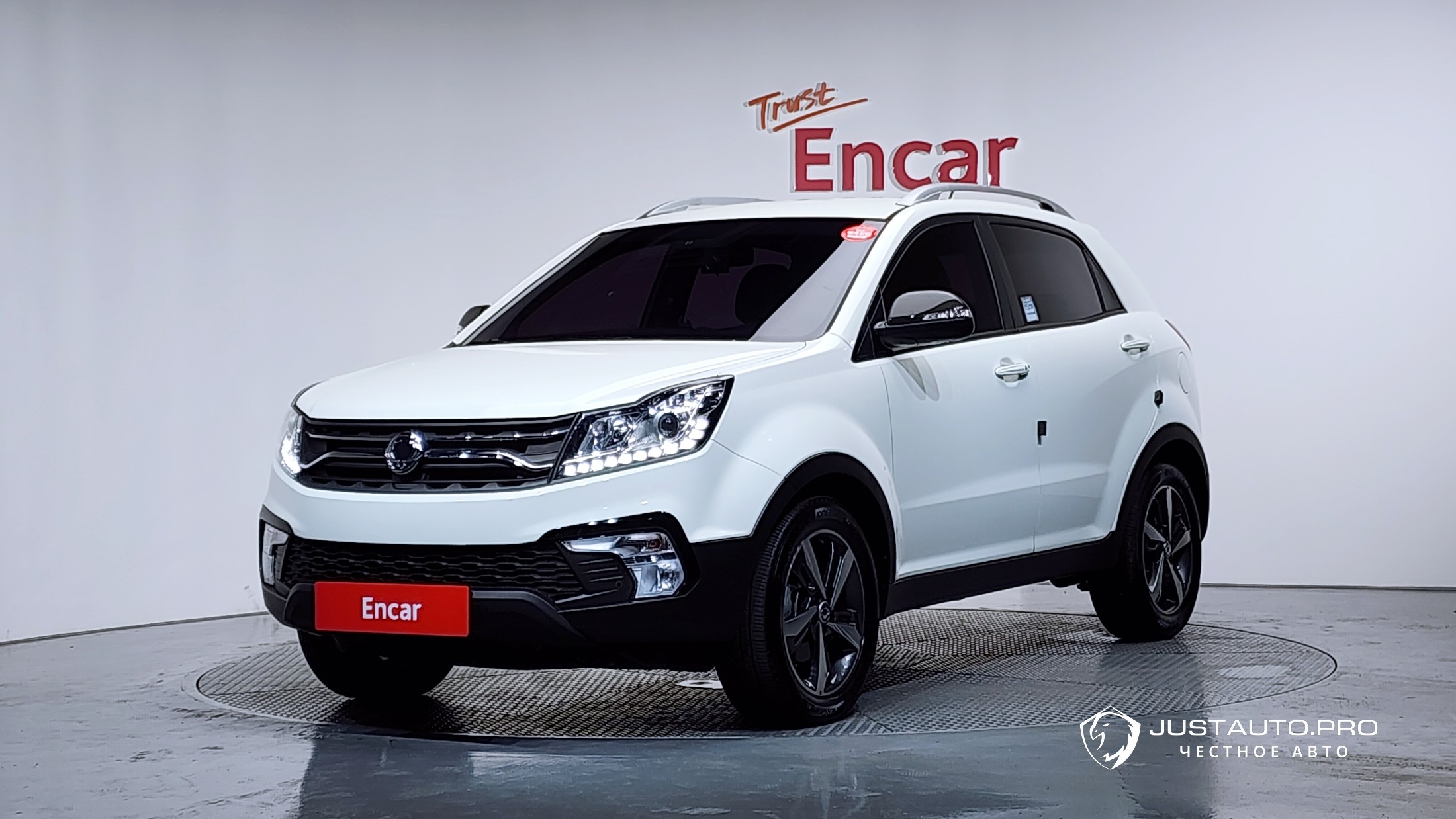 Автомобиль KG_Mobility_Ssangyong KORANDO