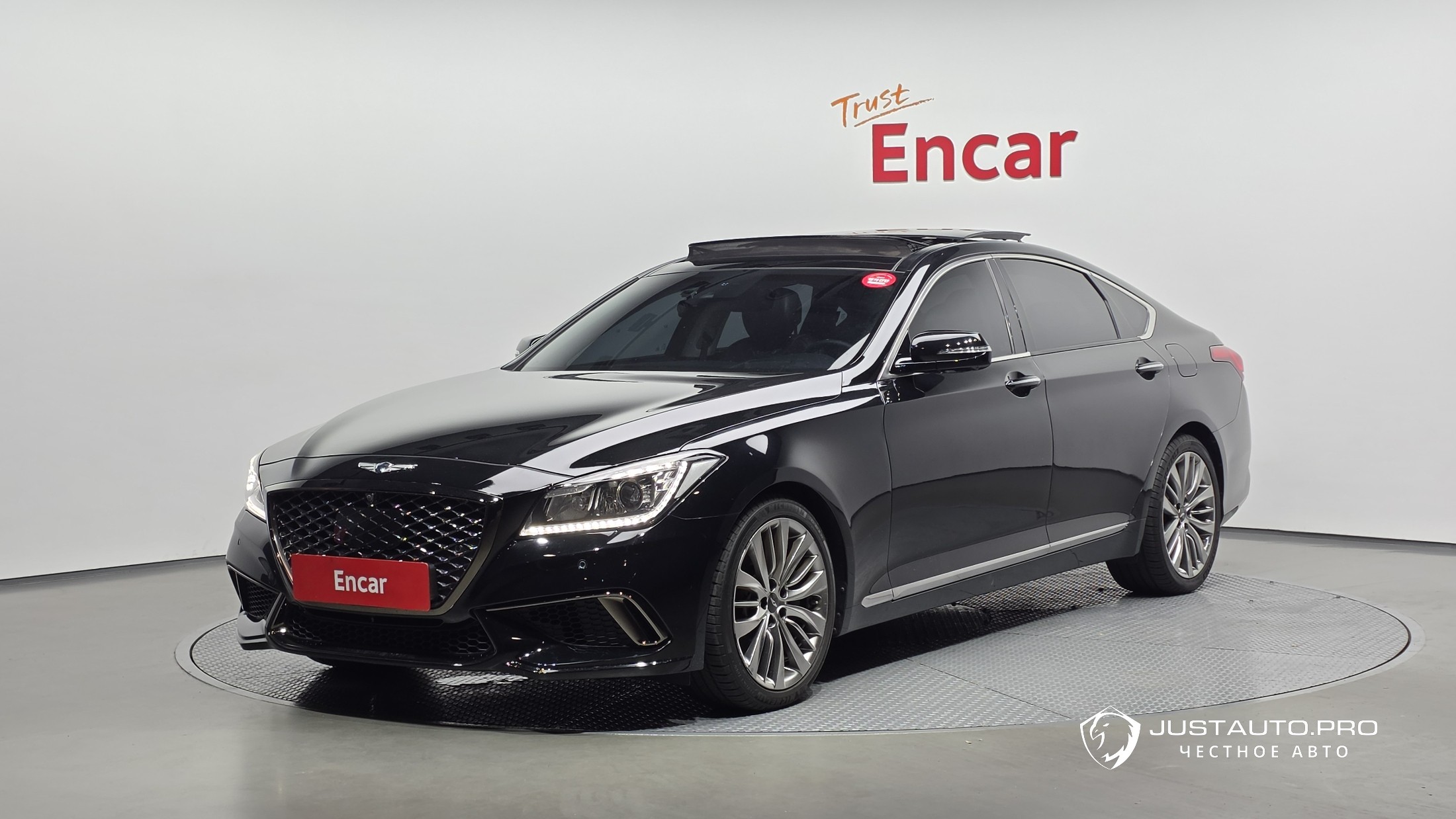 Автомобиль Genesis G80