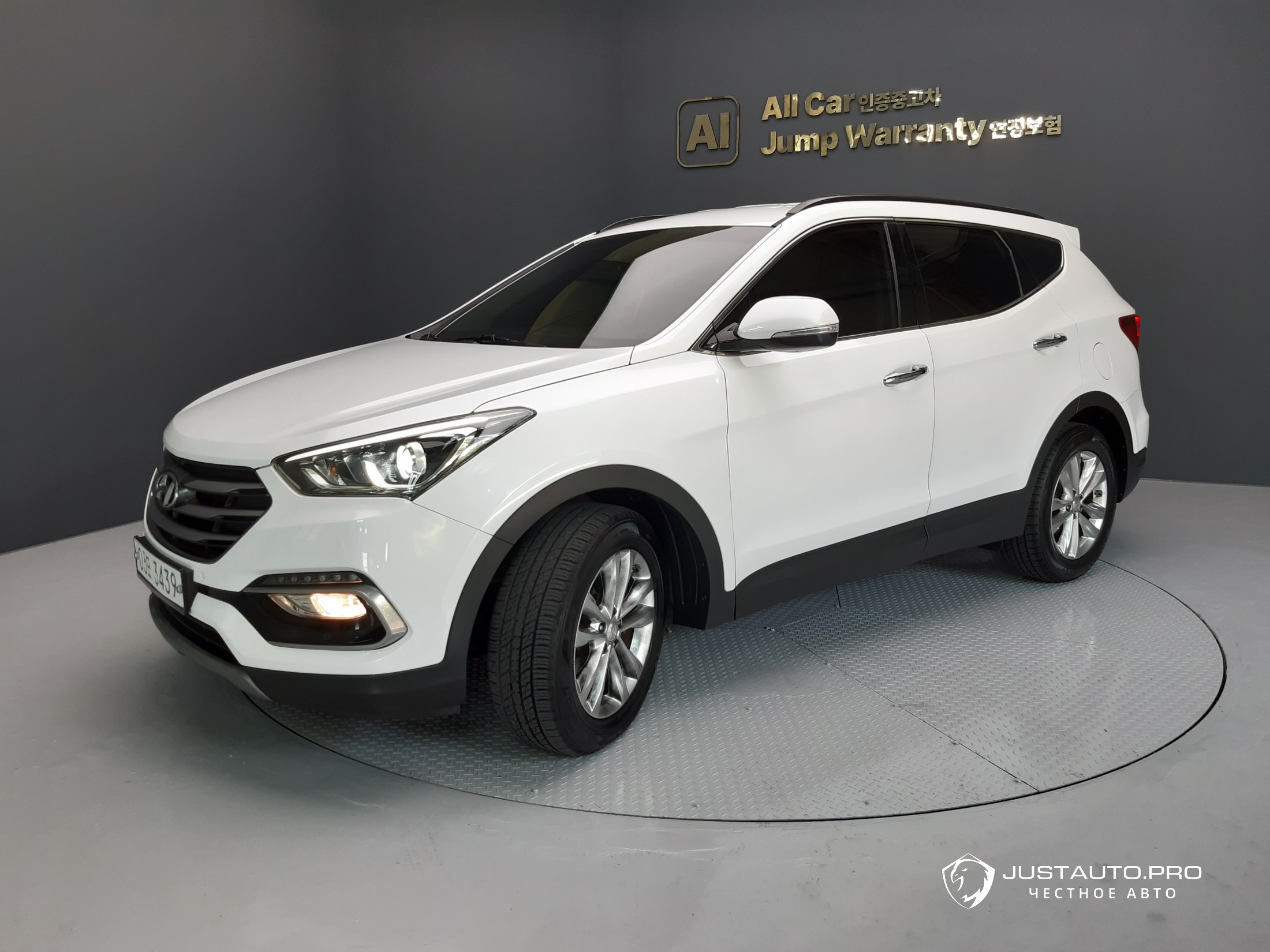 Автомобиль Hyundai Santafe