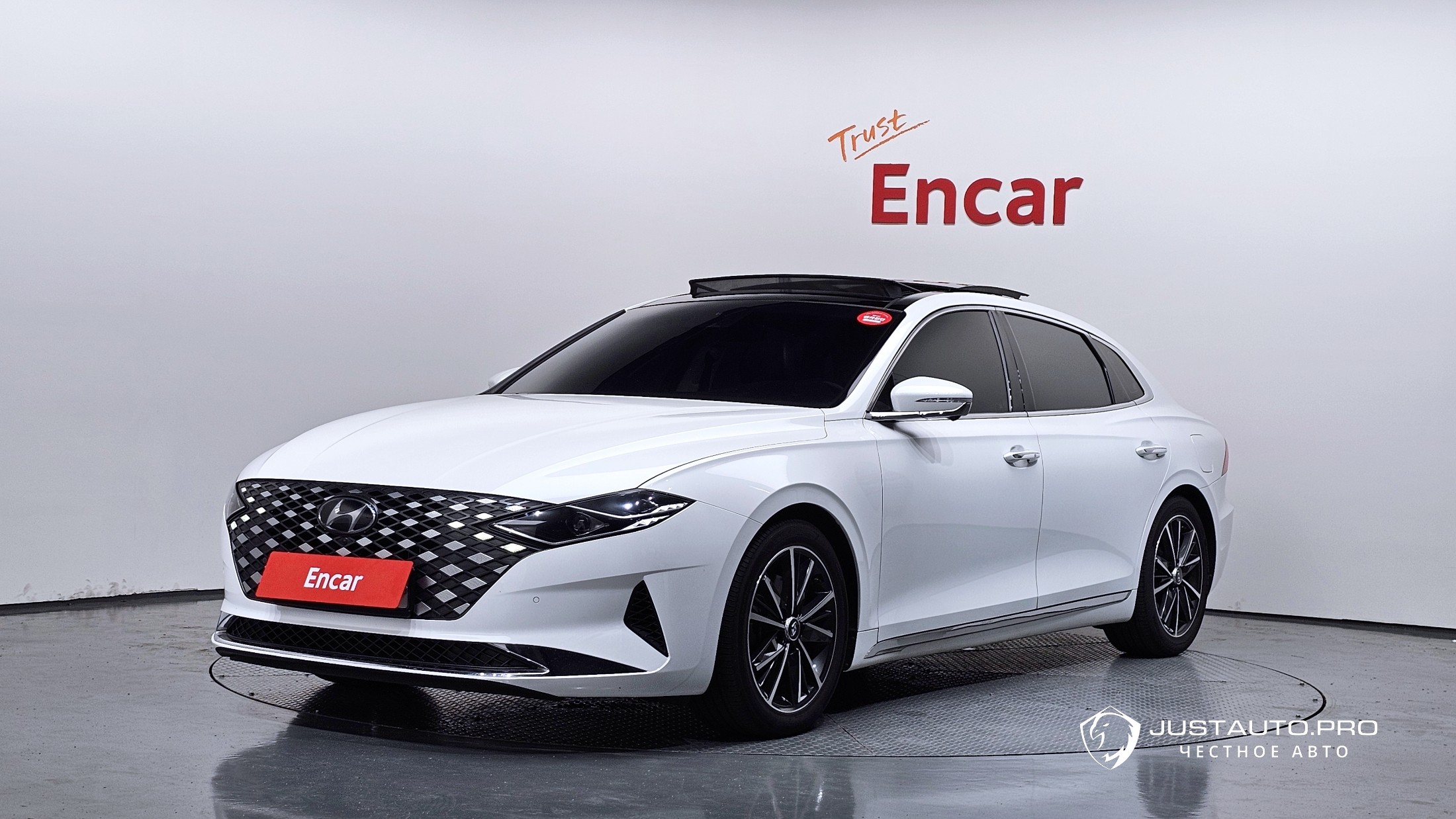 Автомобиль Hyundai Grandeur
