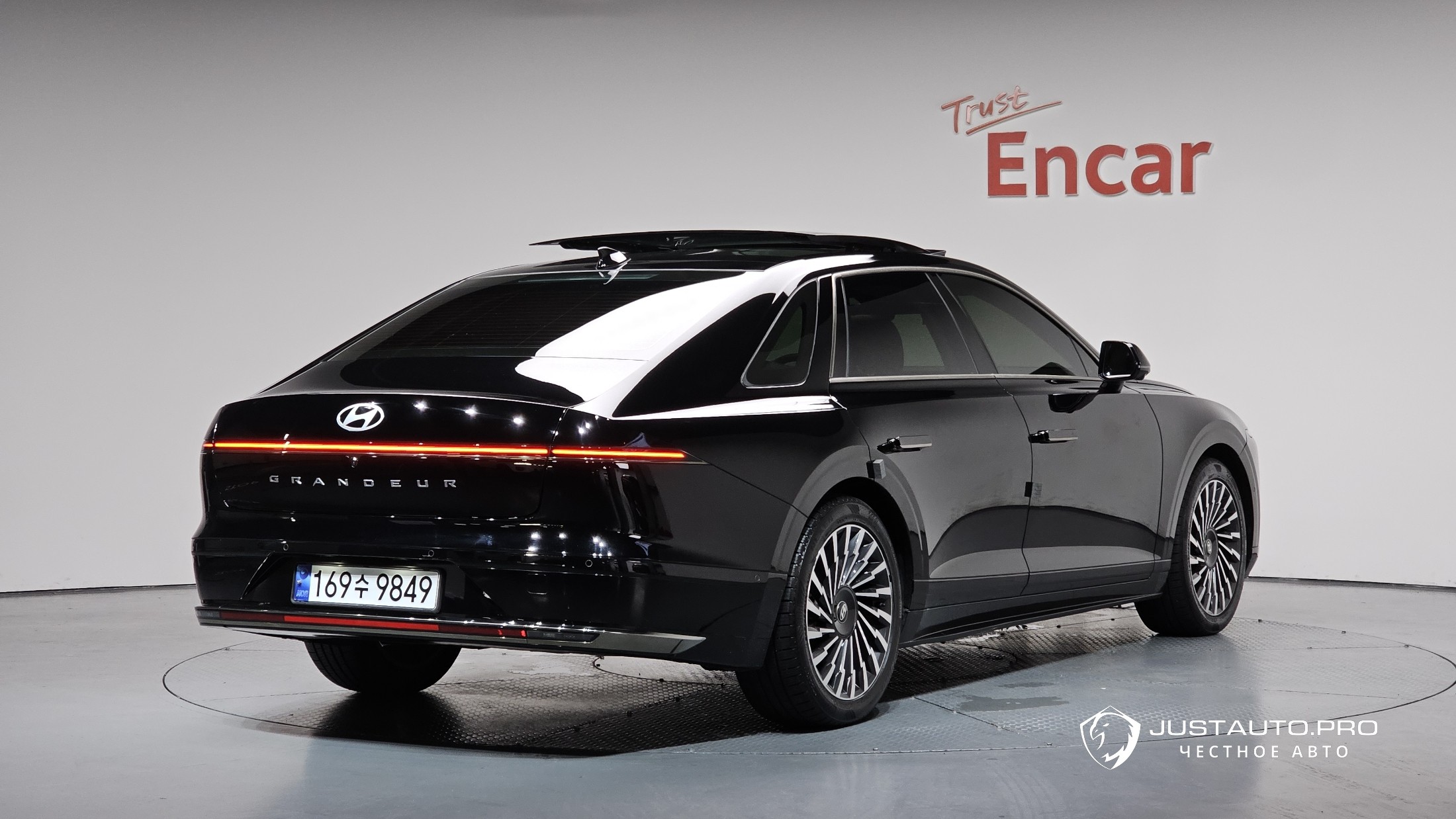 Автомобиль Hyundai Grandeur