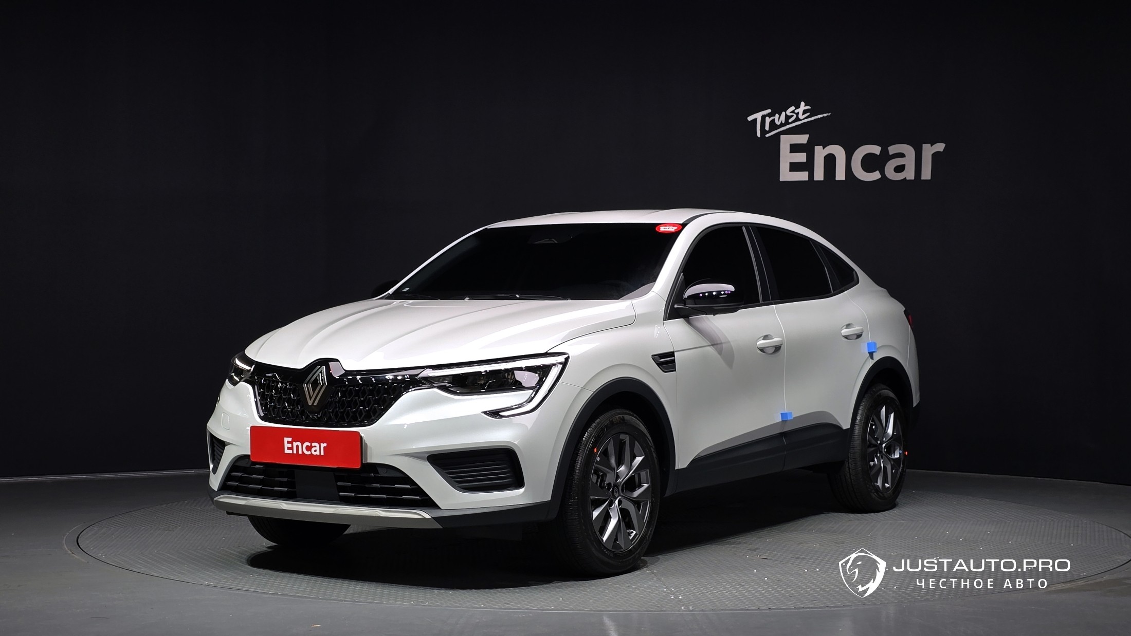 Автомобиль Renault-KoreaSamsung Arkana