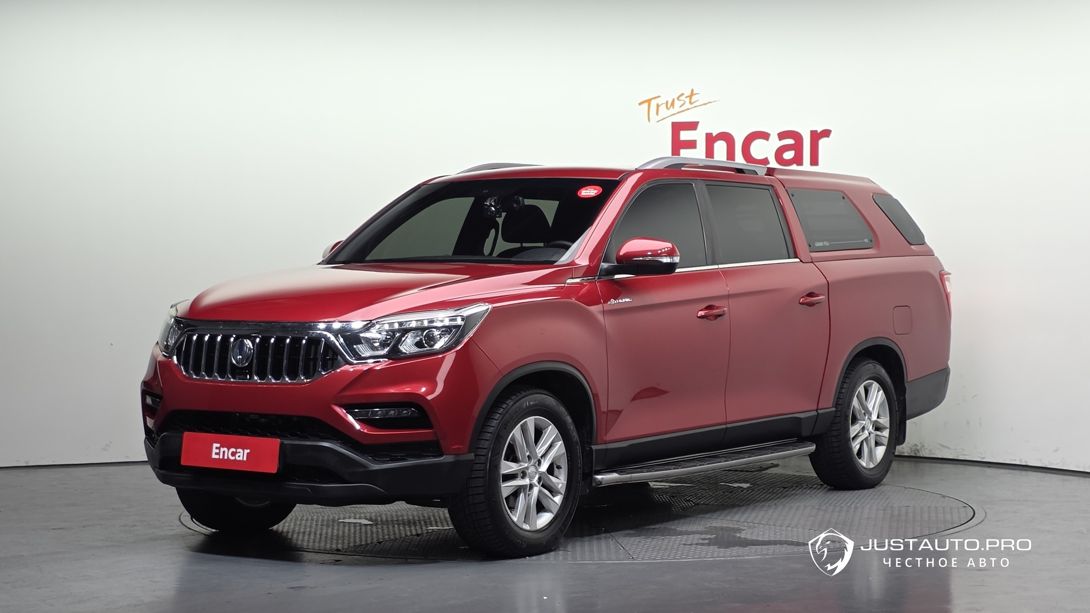Автомобиль KG_Mobility_Ssangyong Rexton