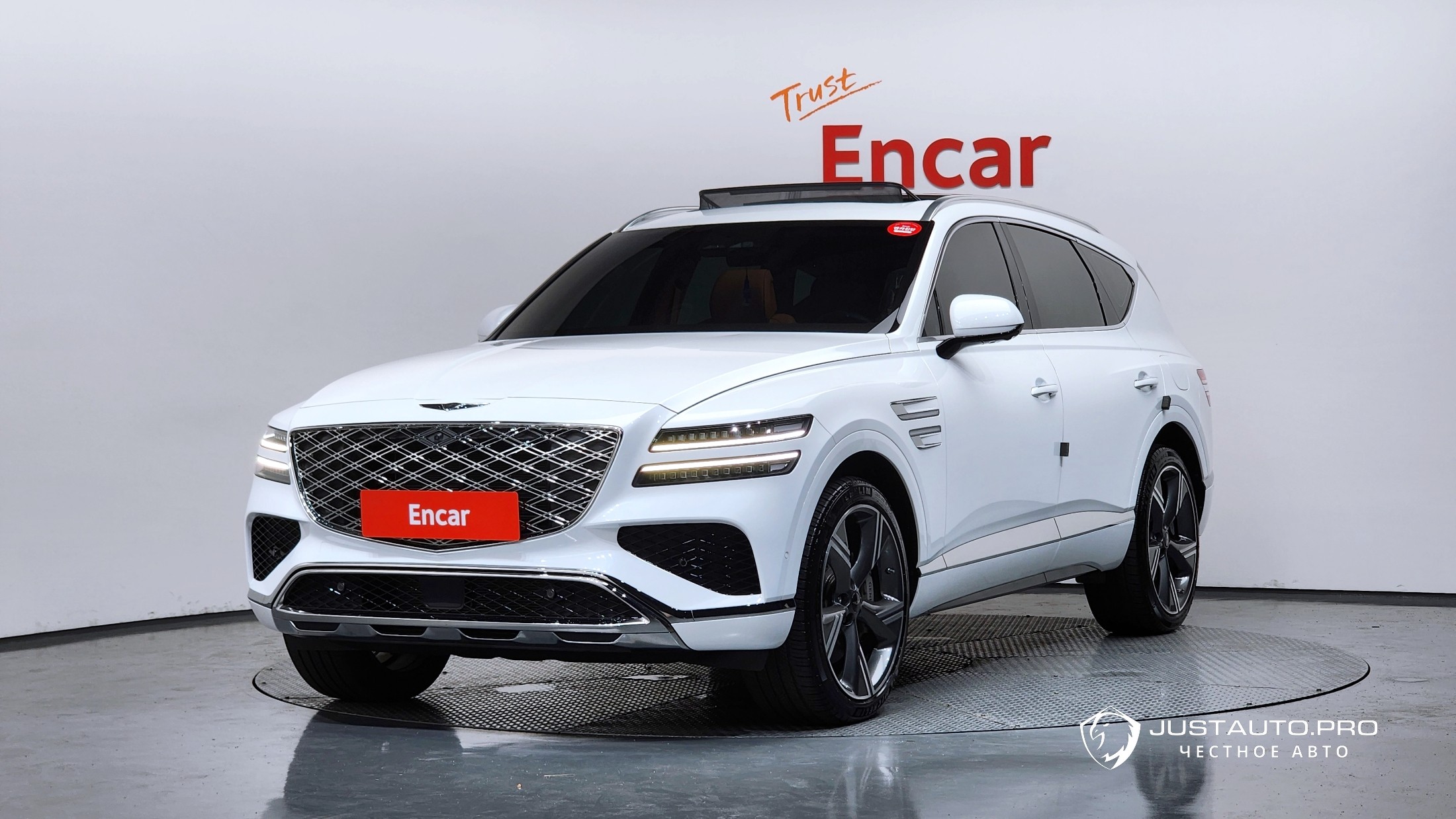 Автомобиль Genesis GV80