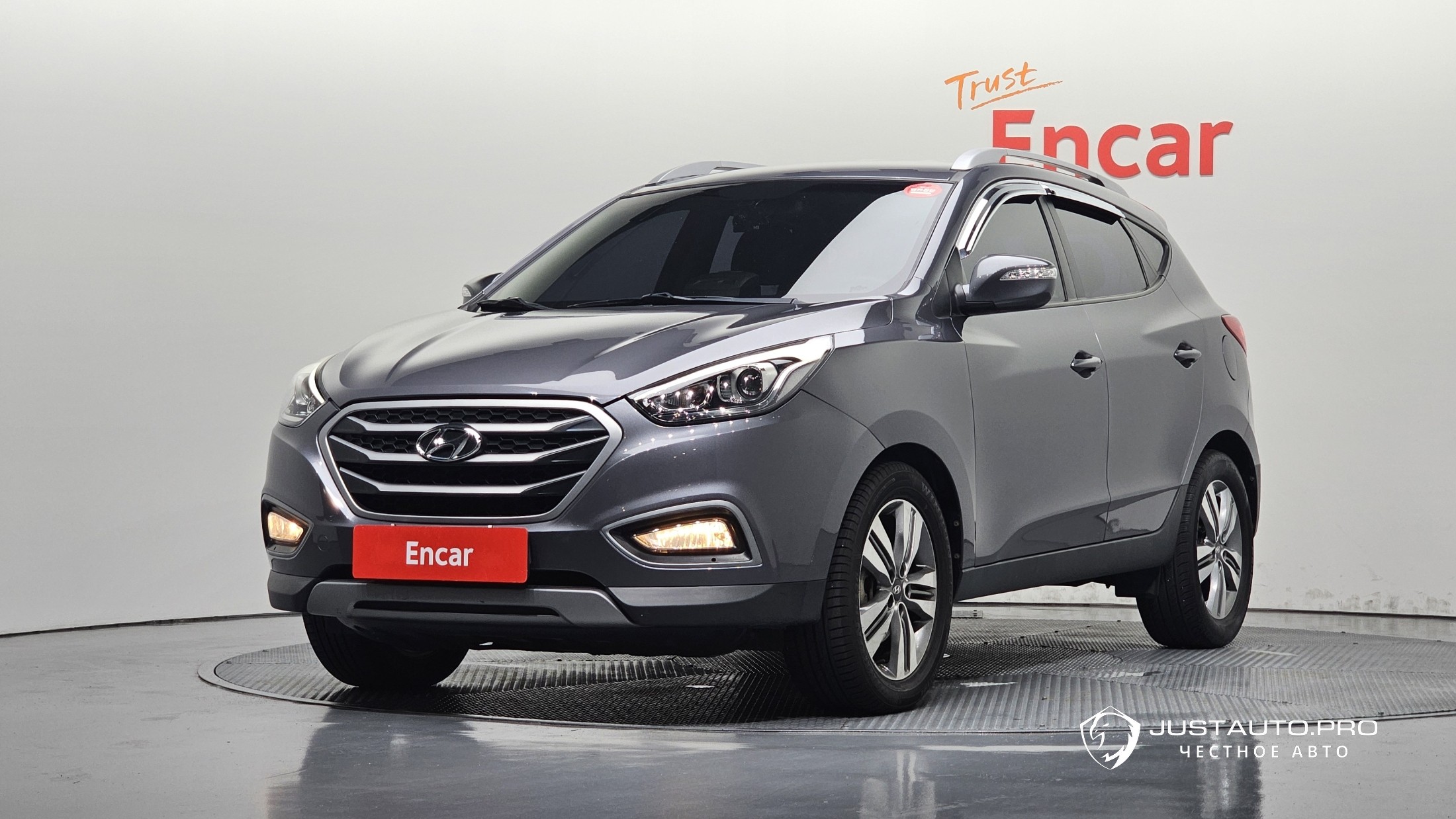Автомобиль Hyundai Tucson