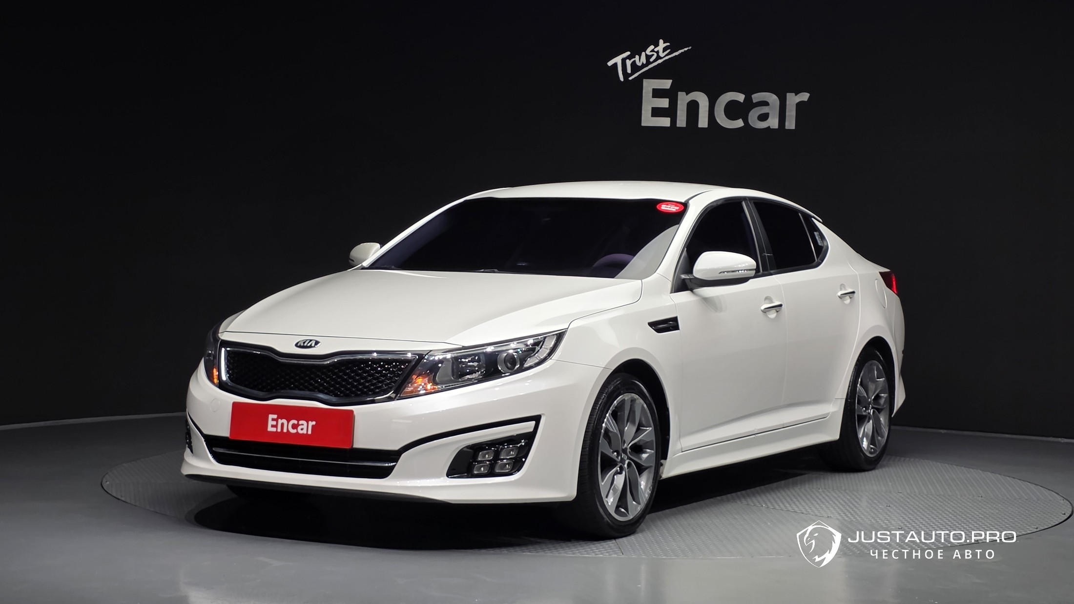 Автомобиль Kia K5