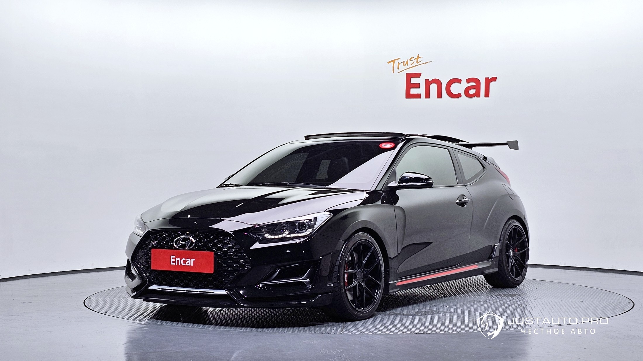Автомобиль Hyundai Veloster