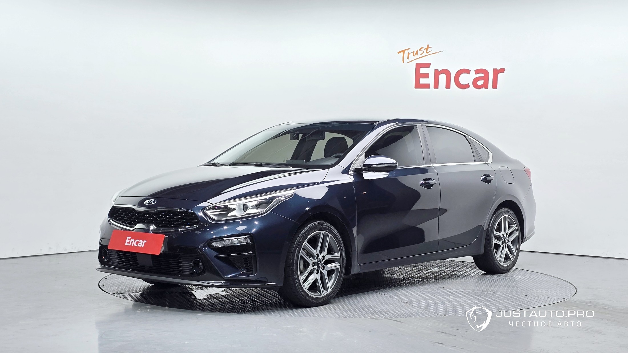 Автомобиль Kia K3