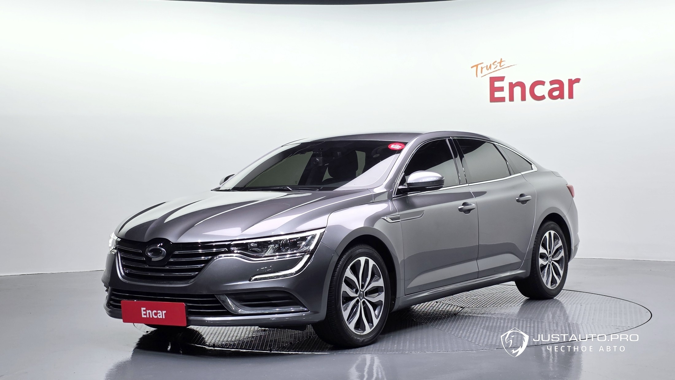 Автомобиль Renault-KoreaSamsung SM6
