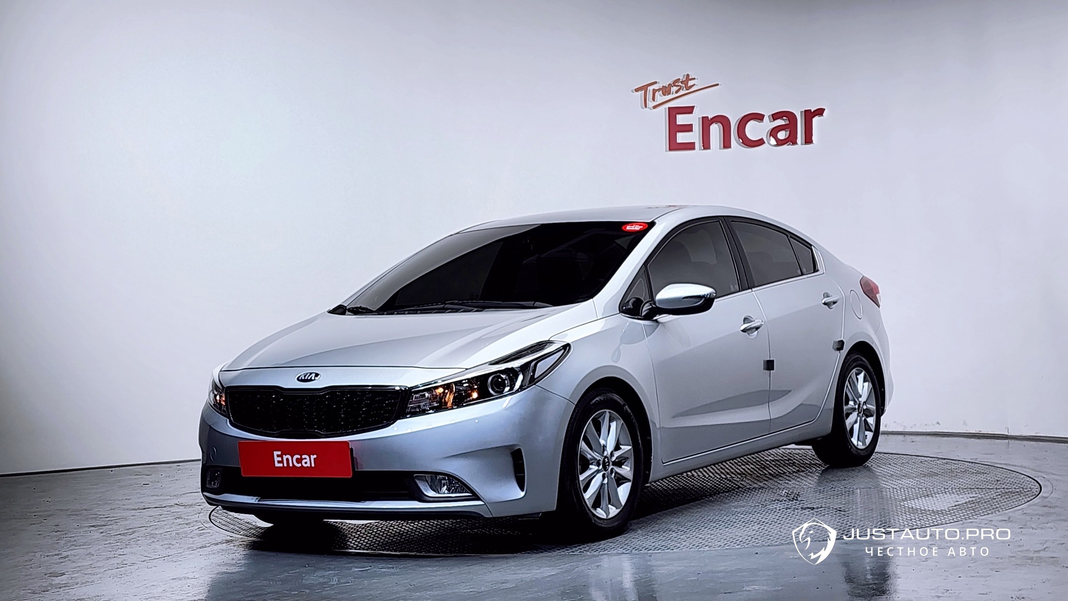 Автомобиль Kia K3