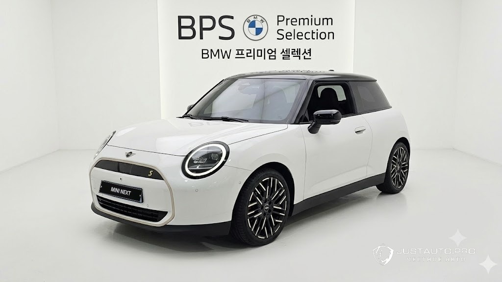 Автомобиль Mini Cooper