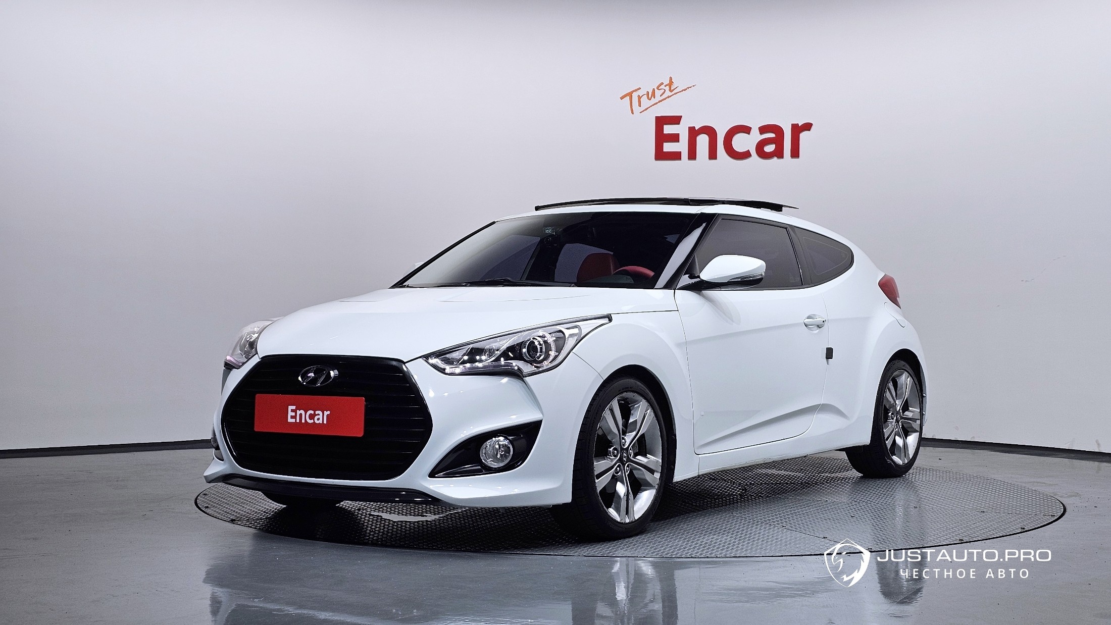Автомобиль Hyundai Veloster