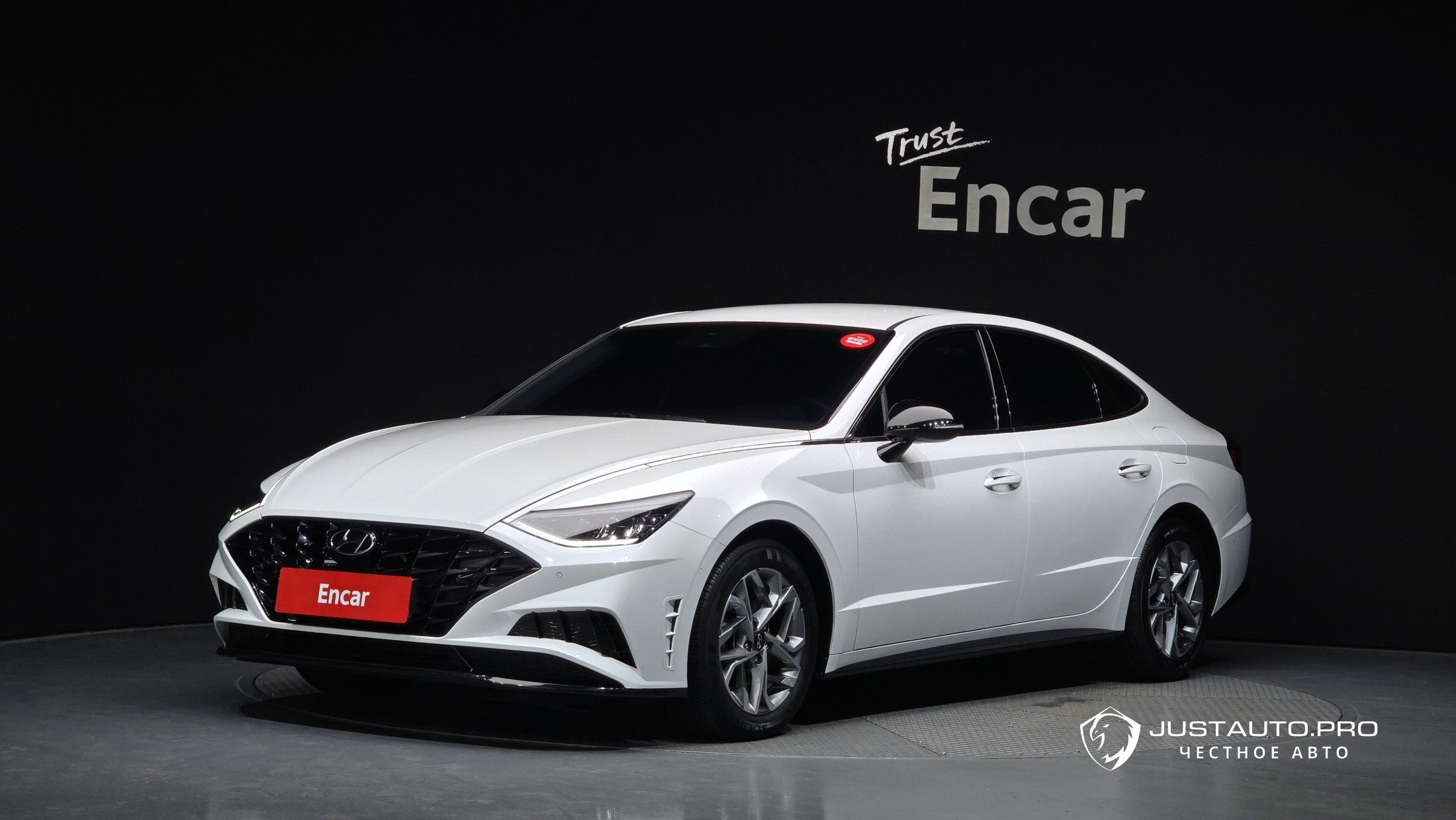 Автомобиль Hyundai Sonata