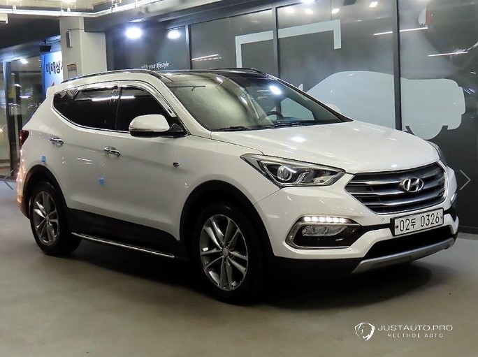 Автомобиль Hyundai Santafe