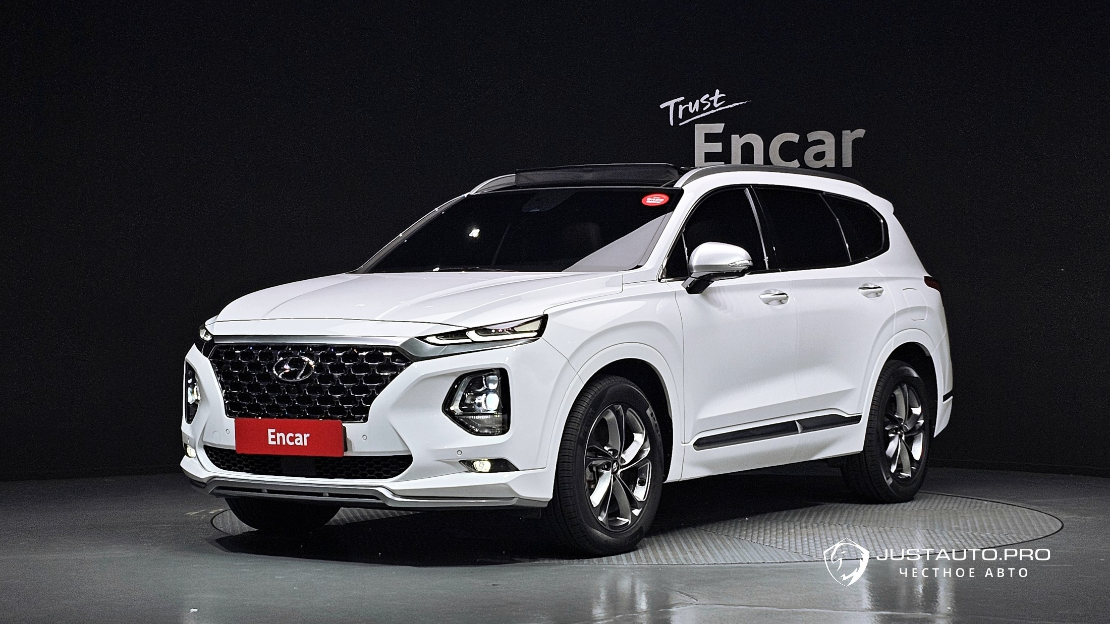 Автомобиль Hyundai Santafe
