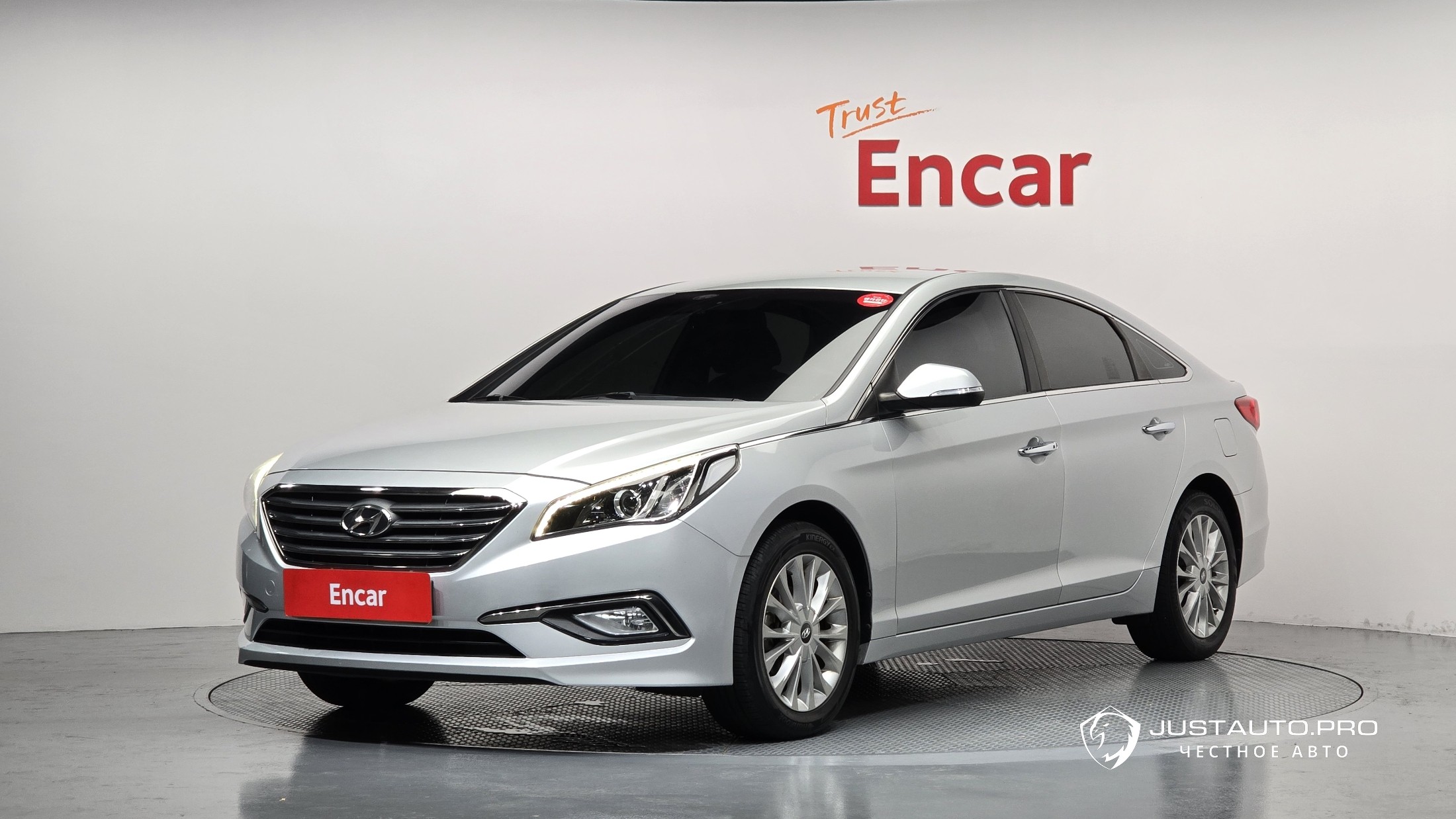 Автомобиль Hyundai Sonata