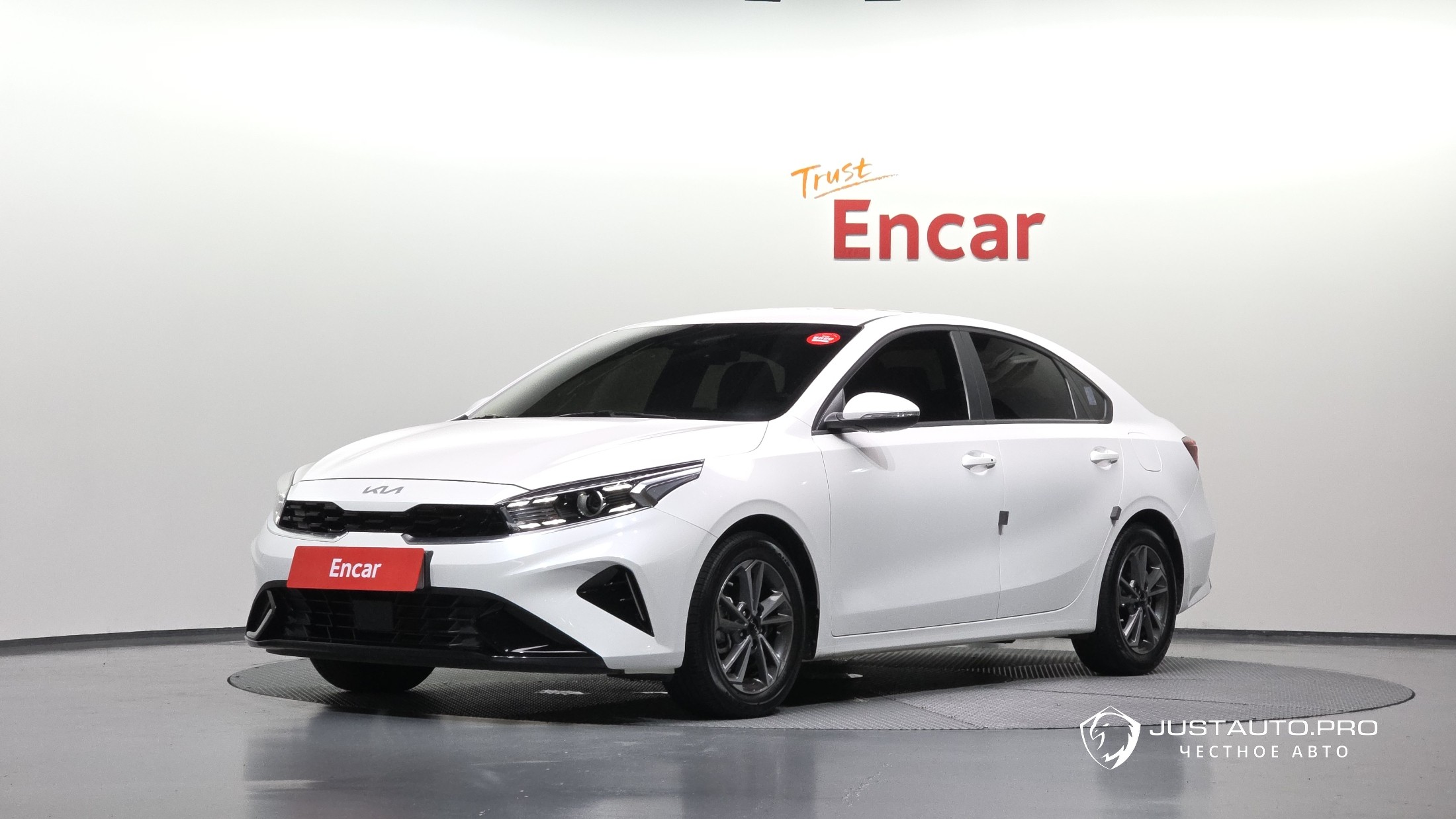 Автомобиль Kia K3