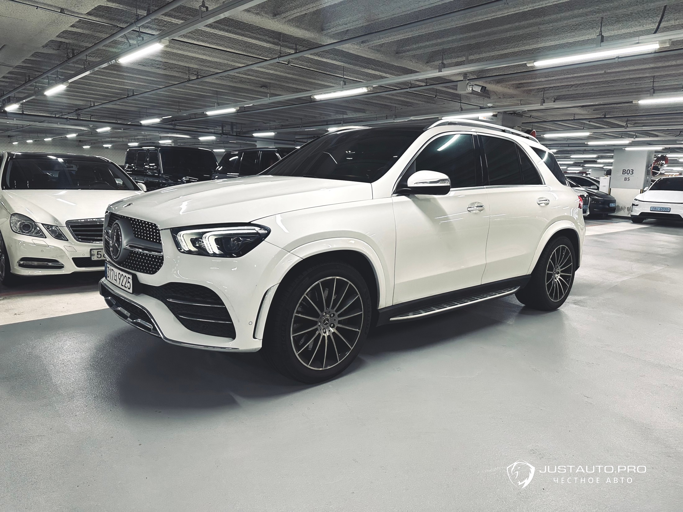 Автомобиль Mercedes-Benz GLE-Class