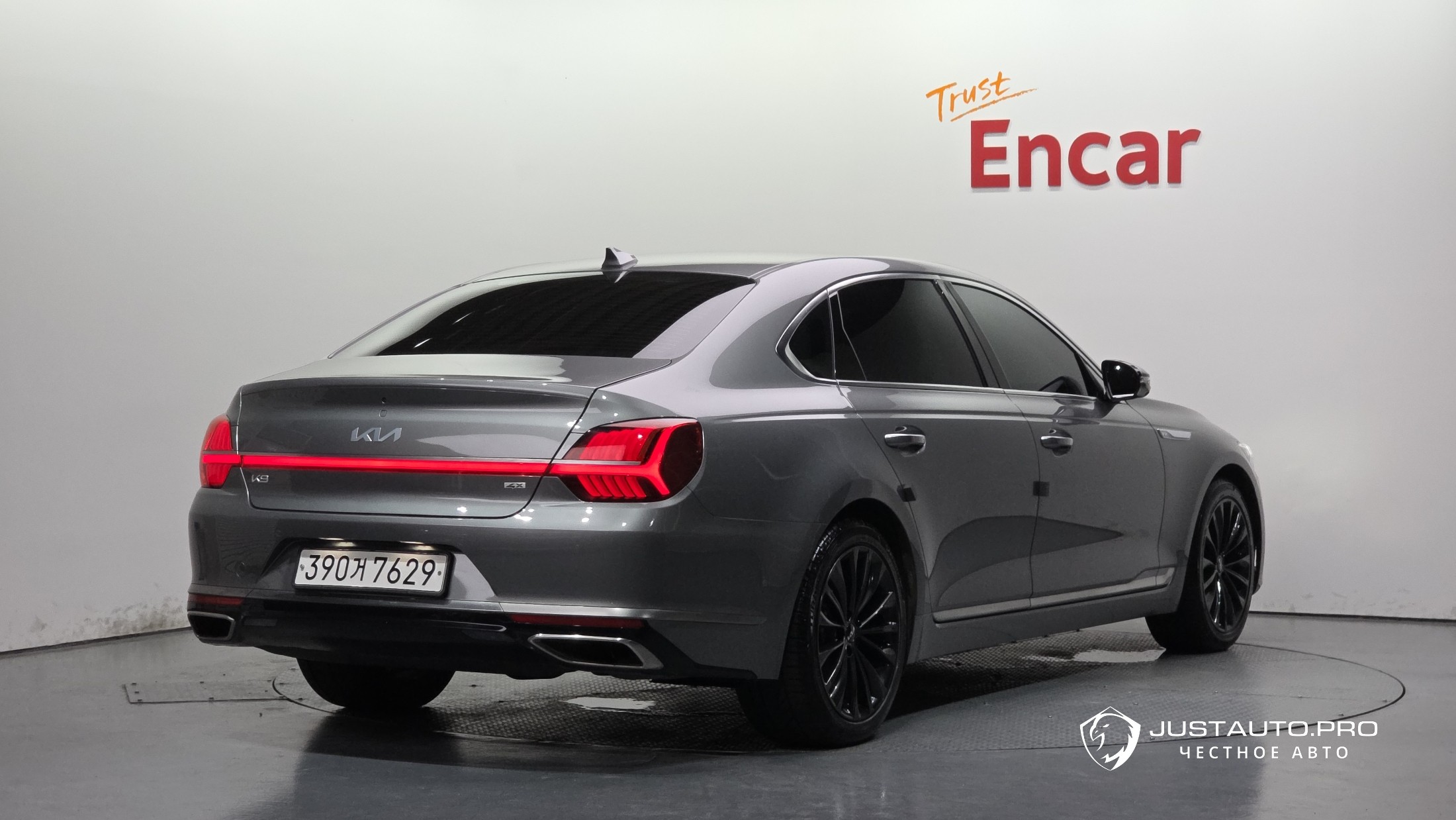 Автомобиль Kia K9