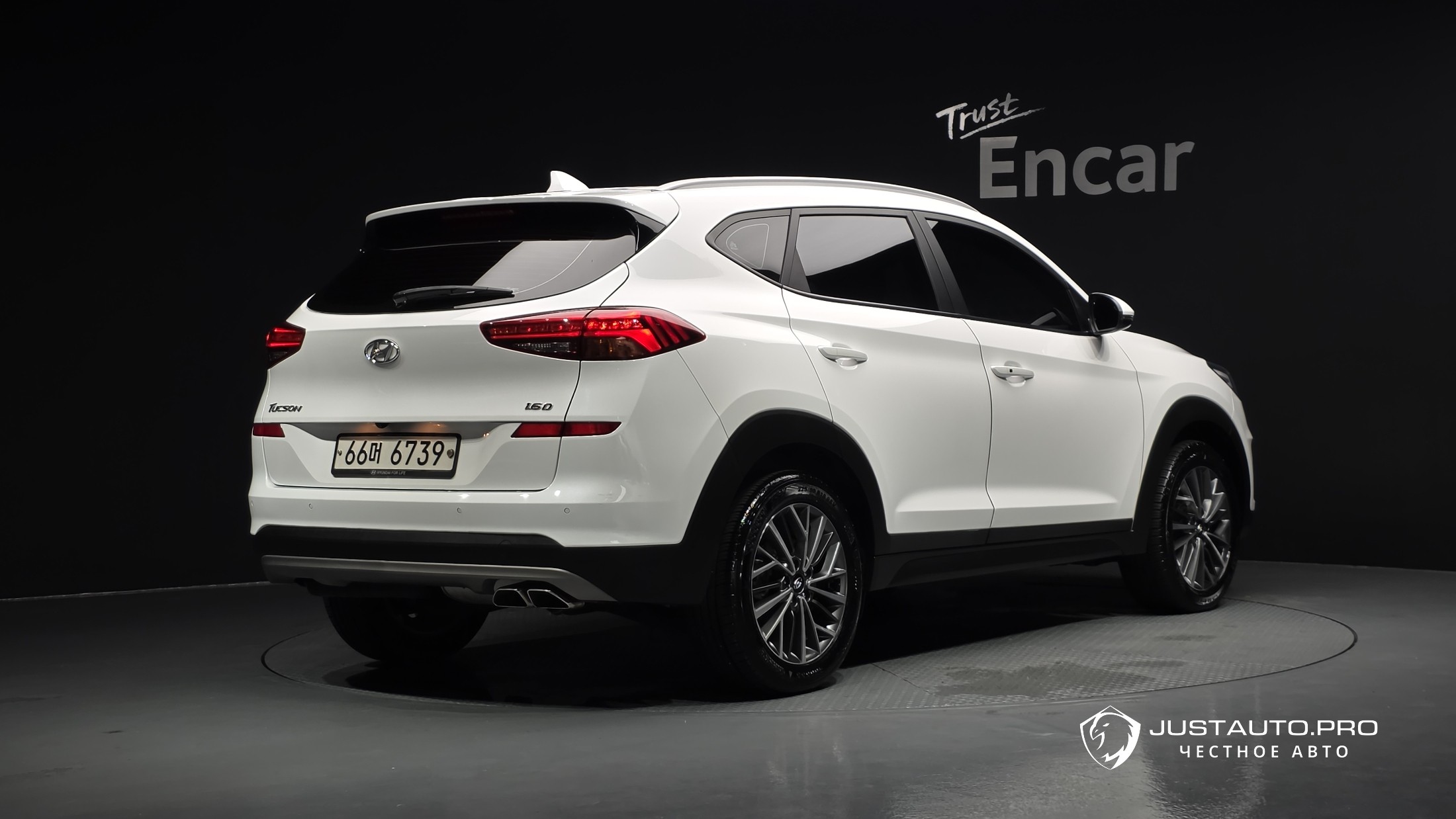 Автомобиль Hyundai Tucson