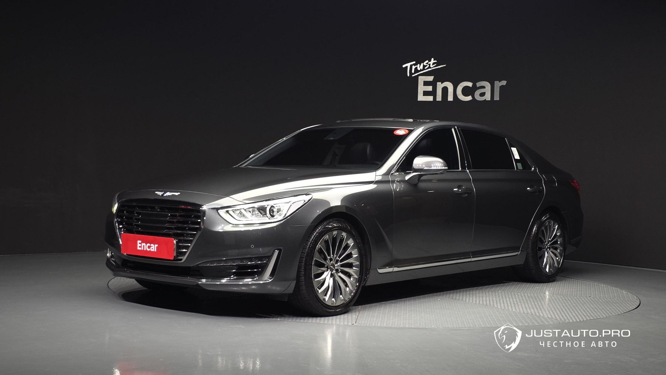 Автомобиль Genesis EQ900