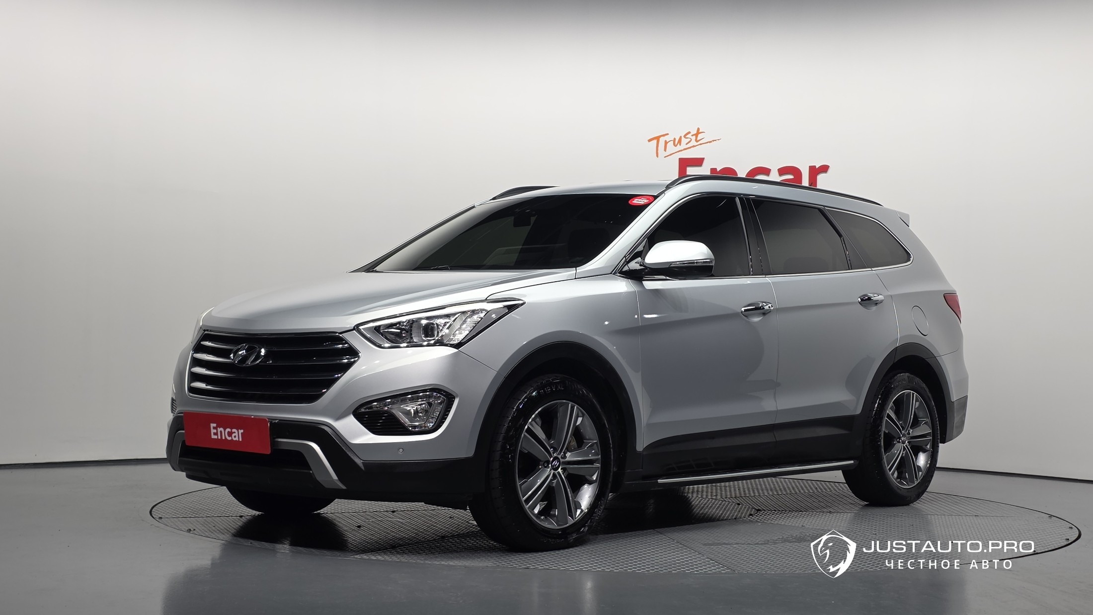 Автомобиль Hyundai Maxcruz