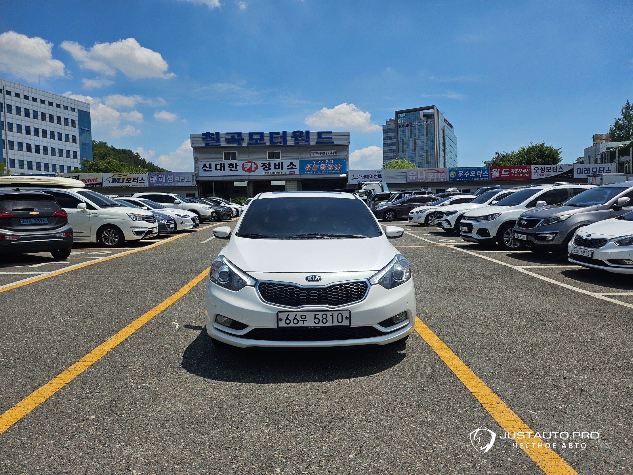 Автомобиль Kia K3