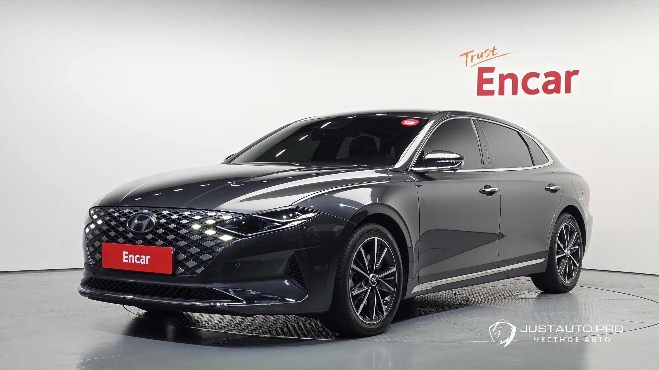Автомобиль Hyundai Grandeur