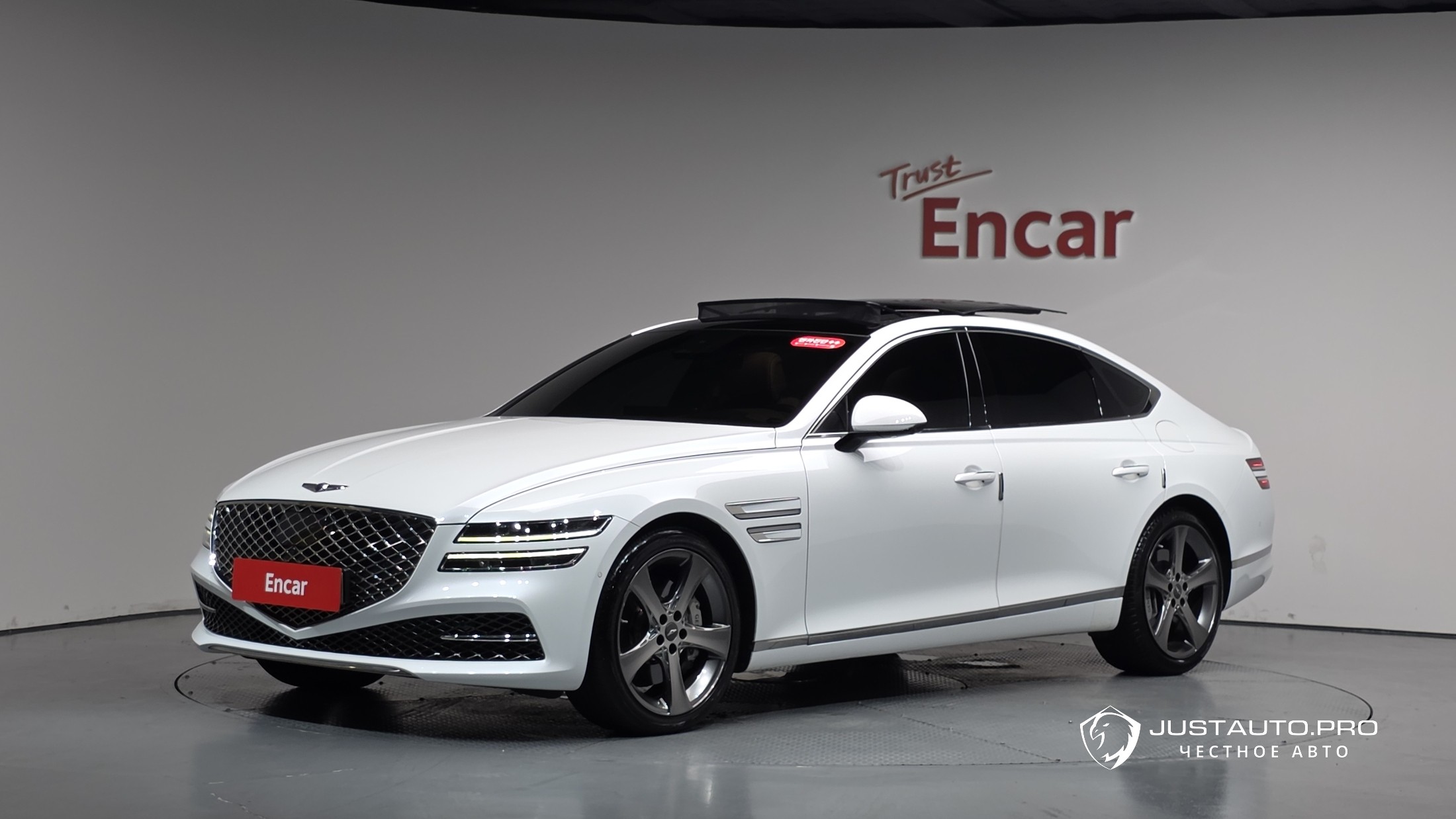 Автомобиль Genesis G80