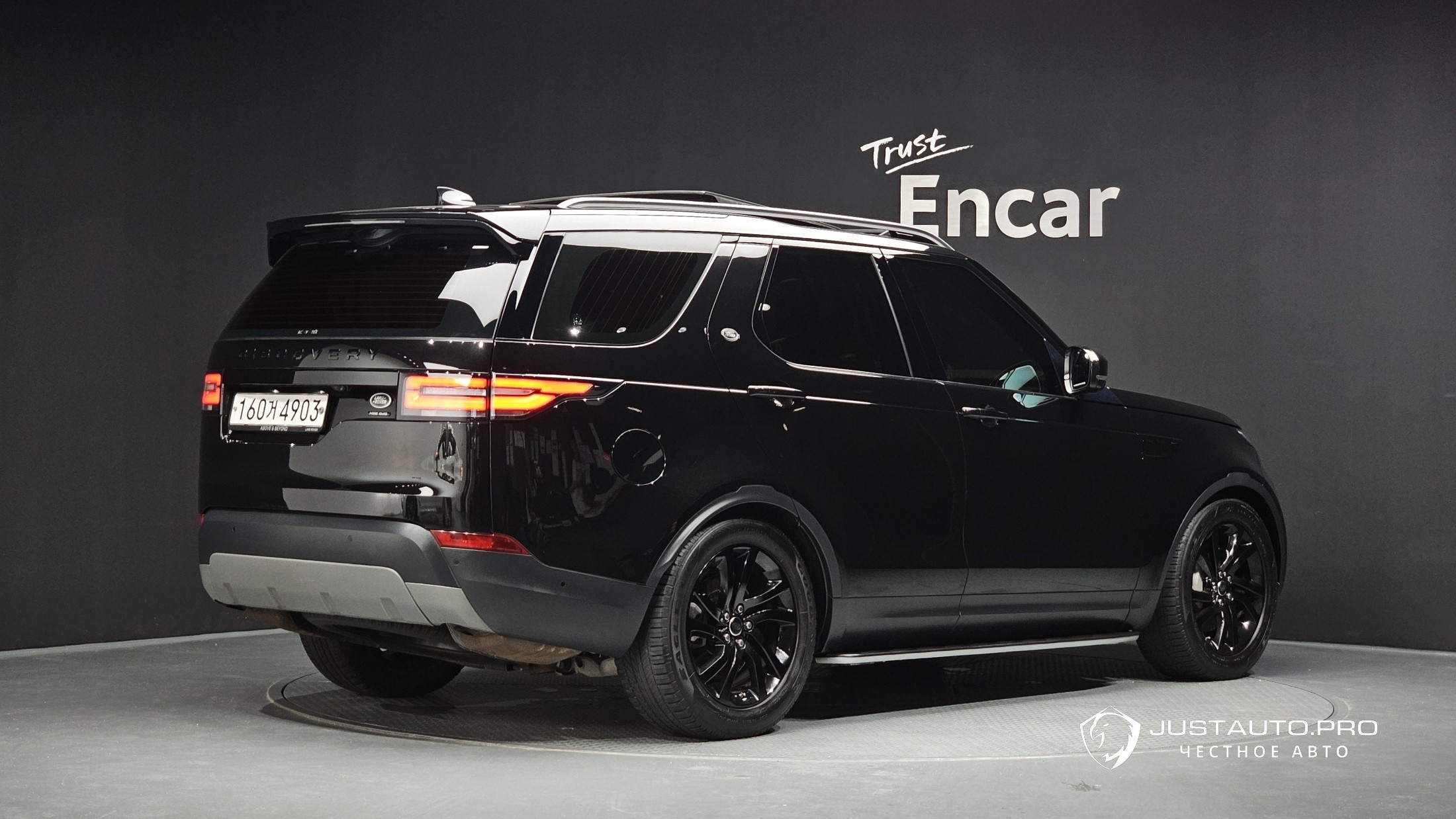Автомобиль Land Rover Discovery