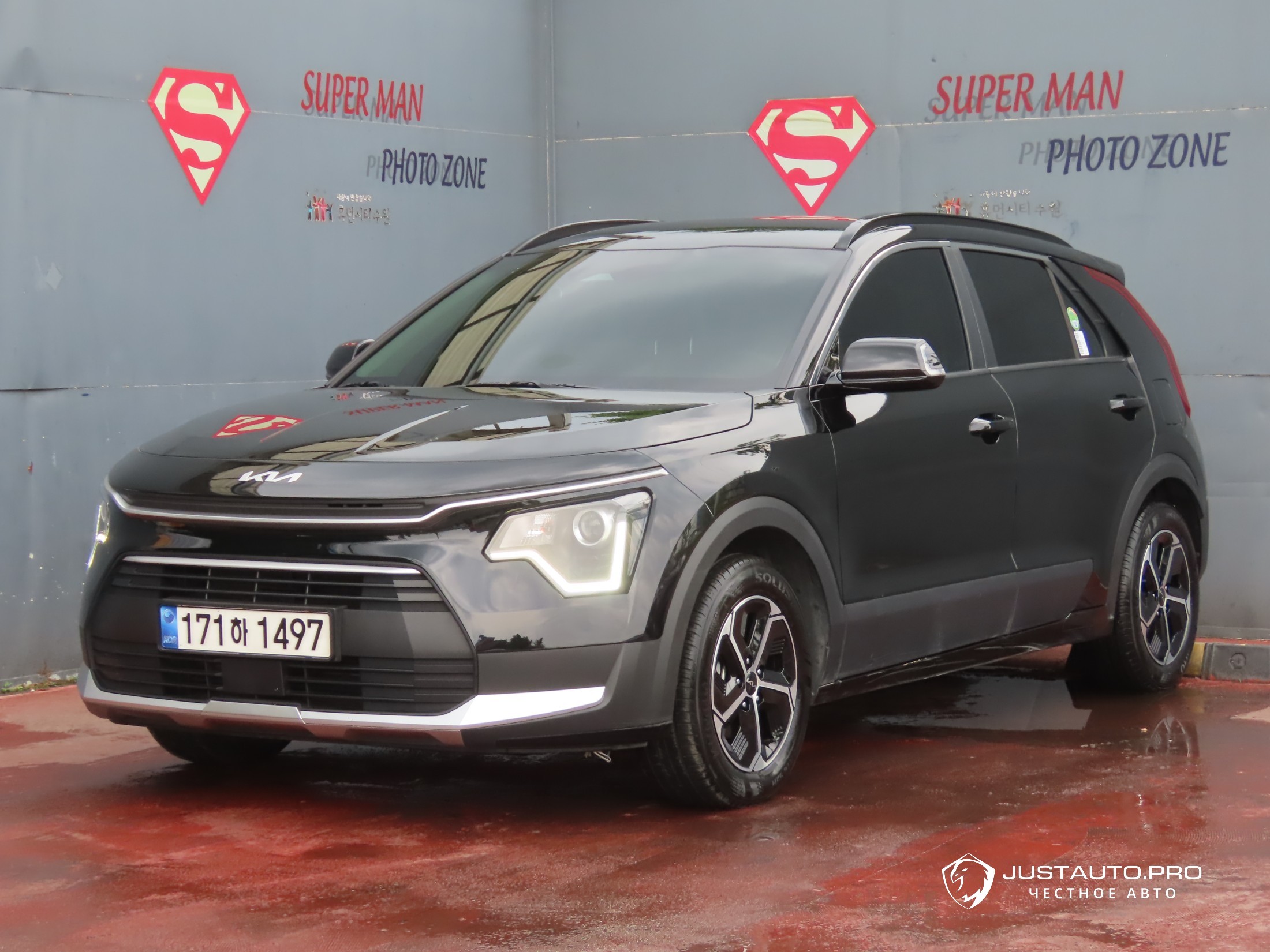 Автомобиль Kia Niro