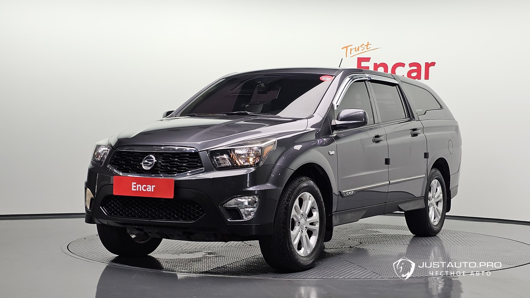 Автомобиль KG_Mobility_Ssangyong KORANDO