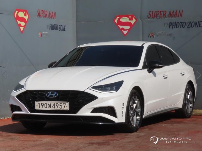 Автомобиль Hyundai Sonata