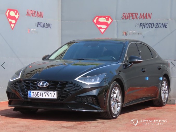 Автомобиль Hyundai Sonata