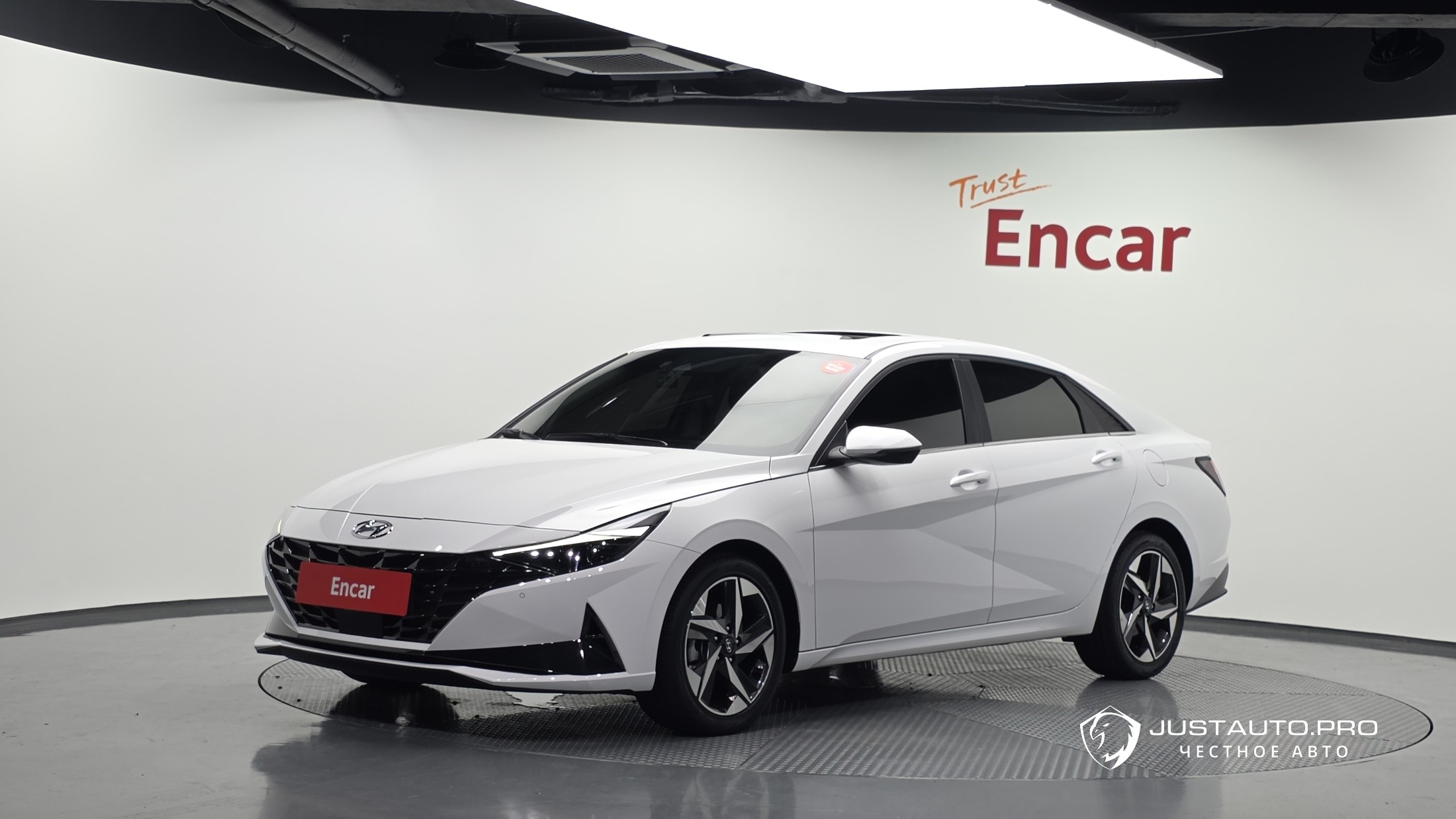 Автомобиль Hyundai AVANTE