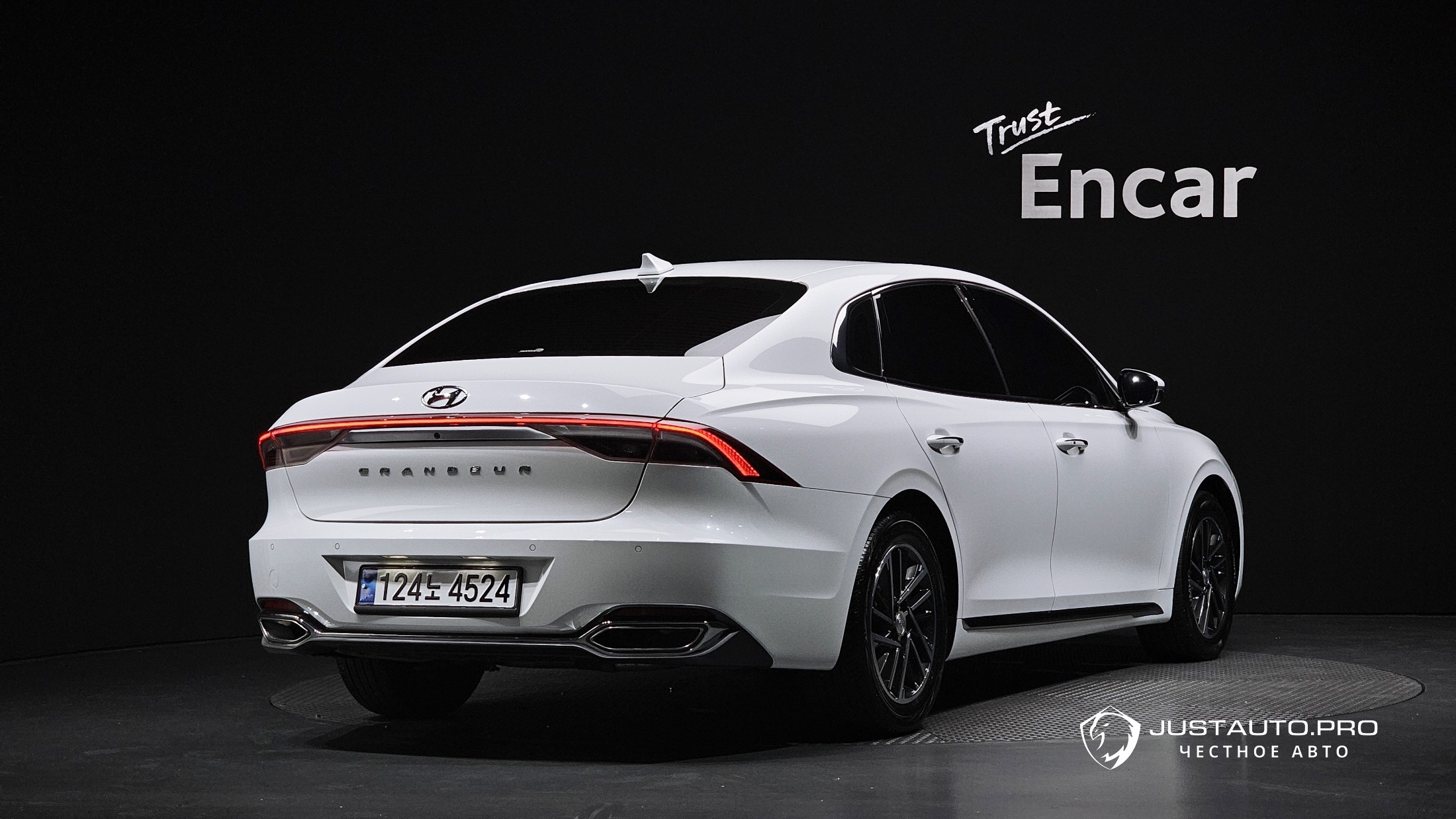 Автомобиль Hyundai Grandeur