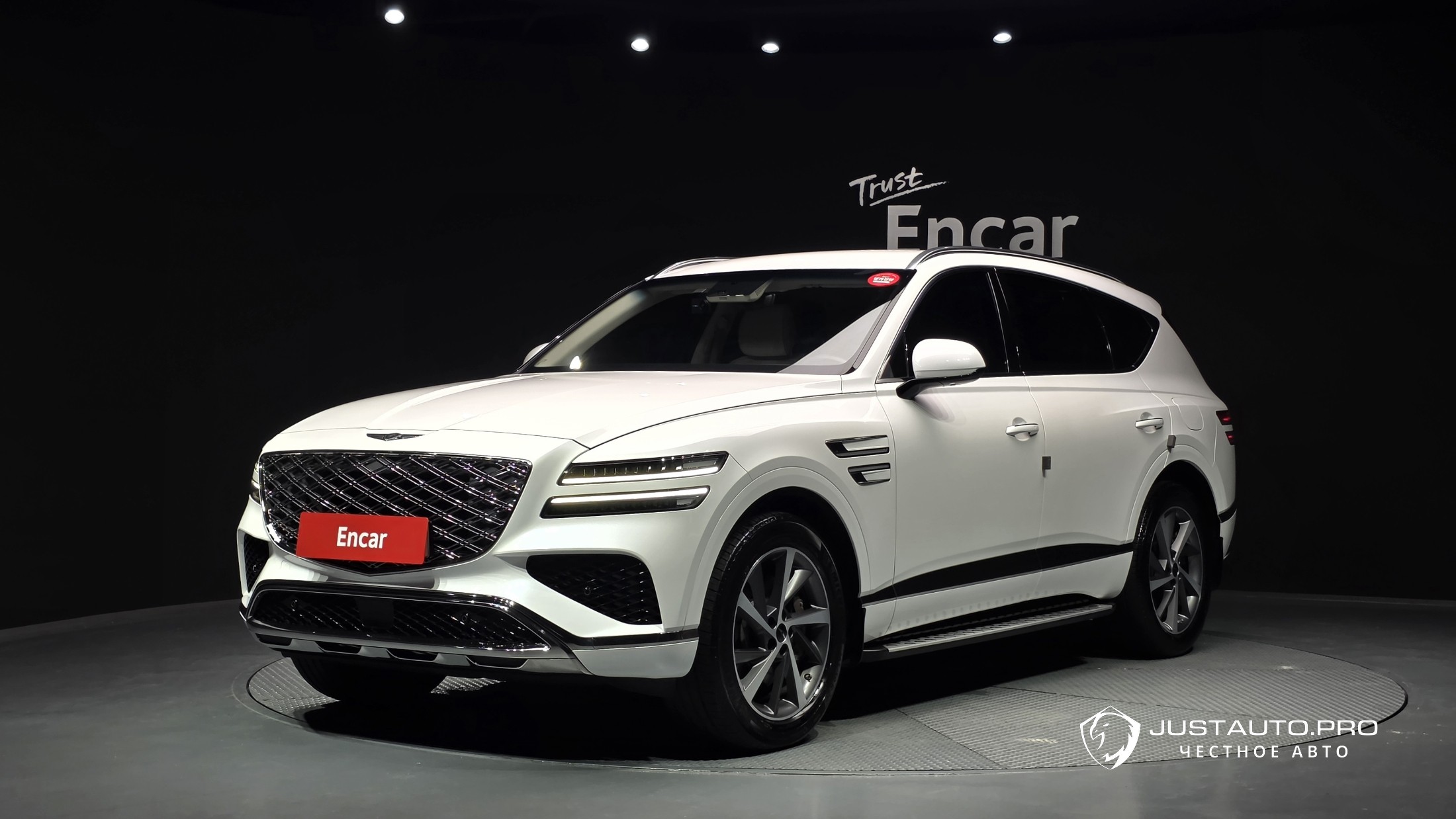 Автомобиль Genesis GV80