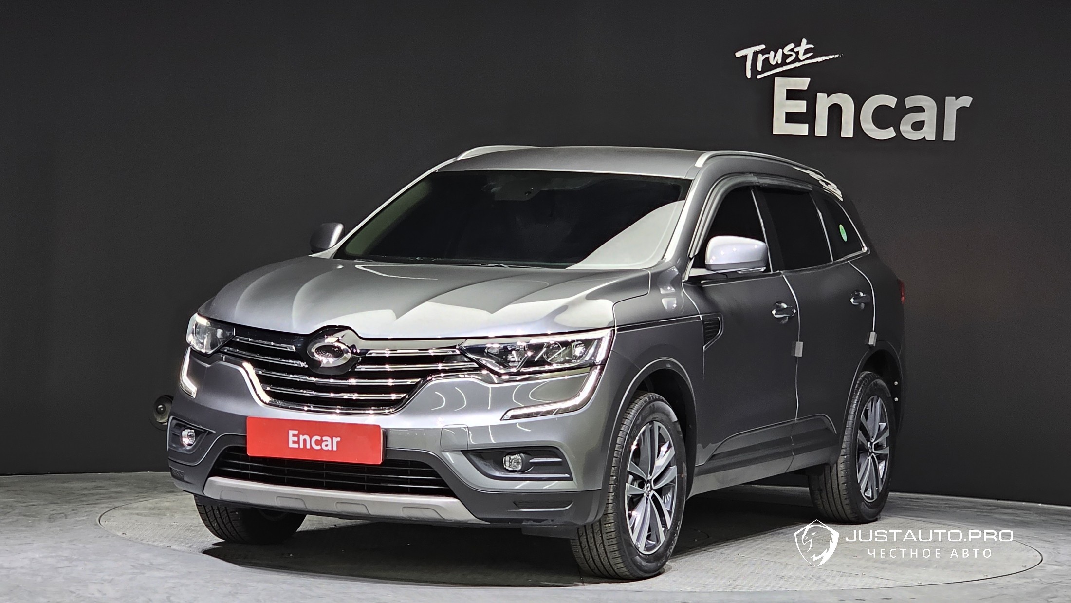 Автомобиль Renault-KoreaSamsung QM6