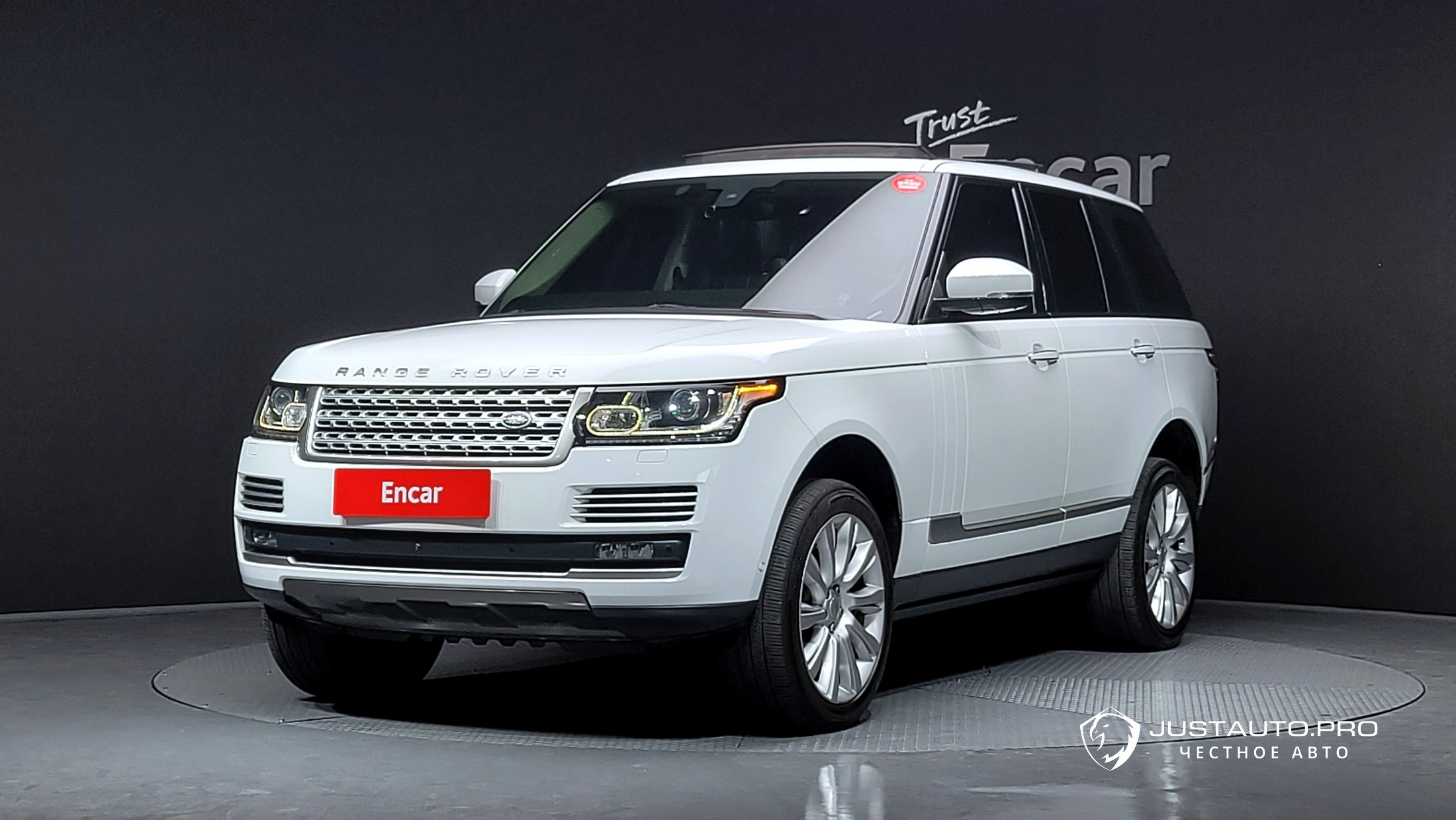 Автомобиль Land Rover Range Rover