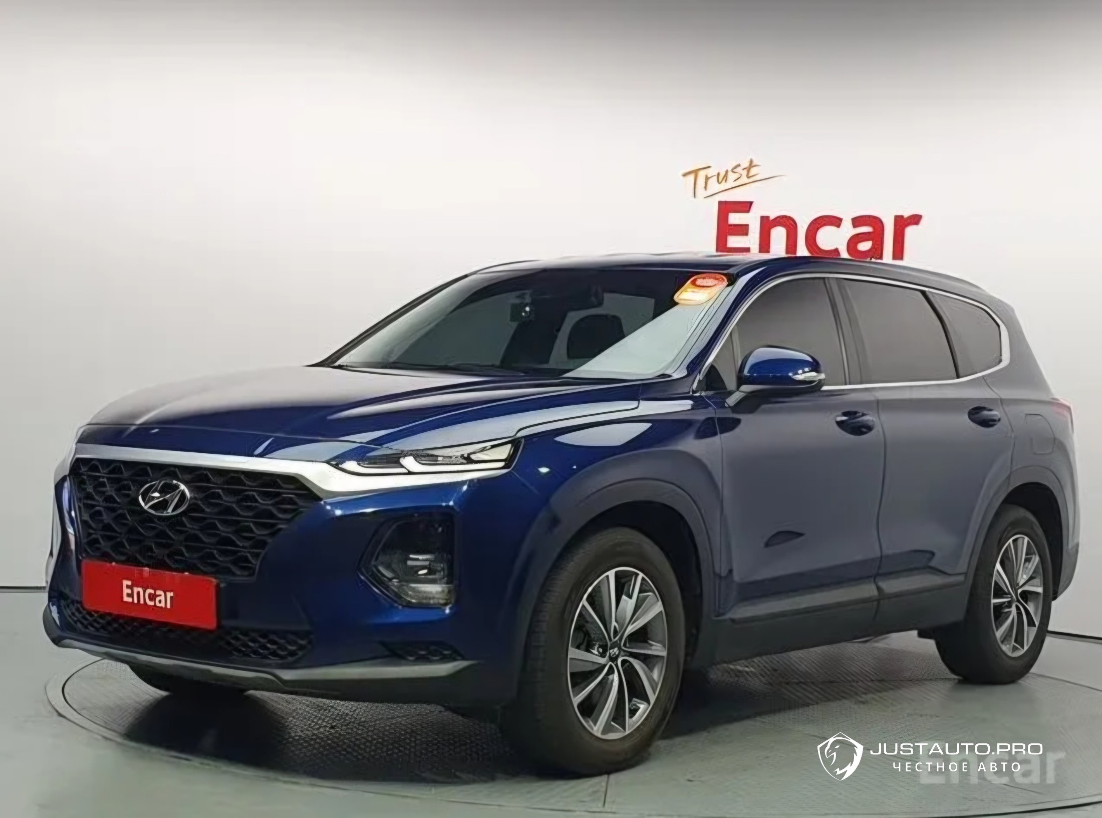 Автомобиль Hyundai Santafe