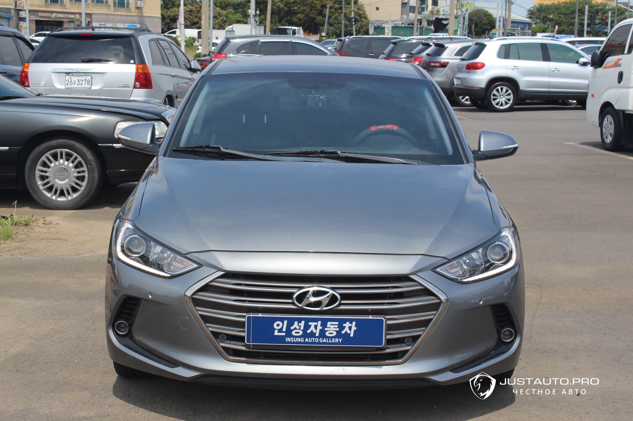 Автомобиль Hyundai AVANTE