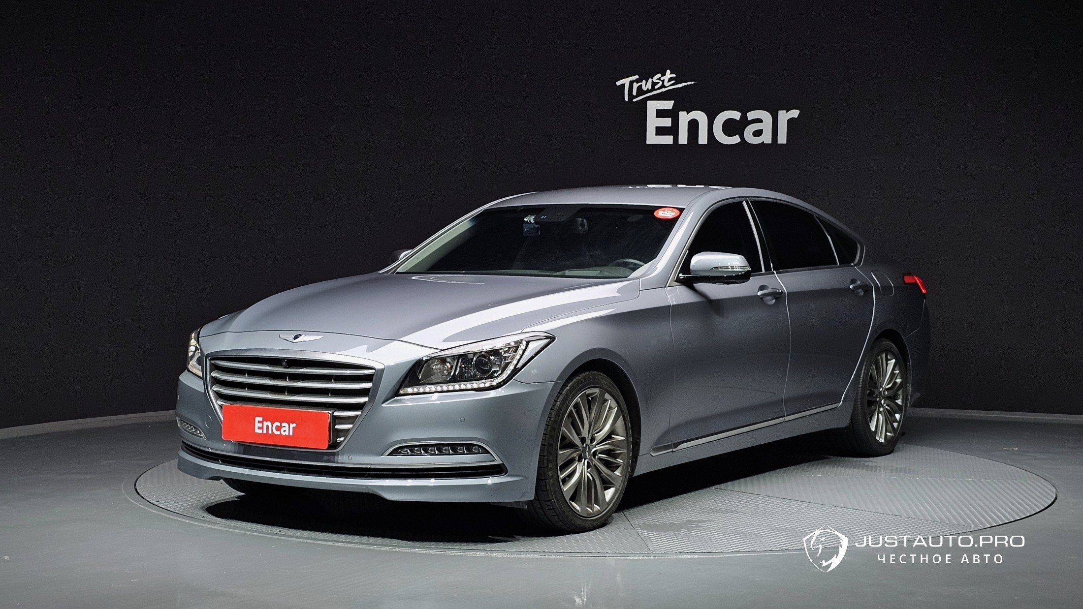 Автомобиль Hyundai Genesis