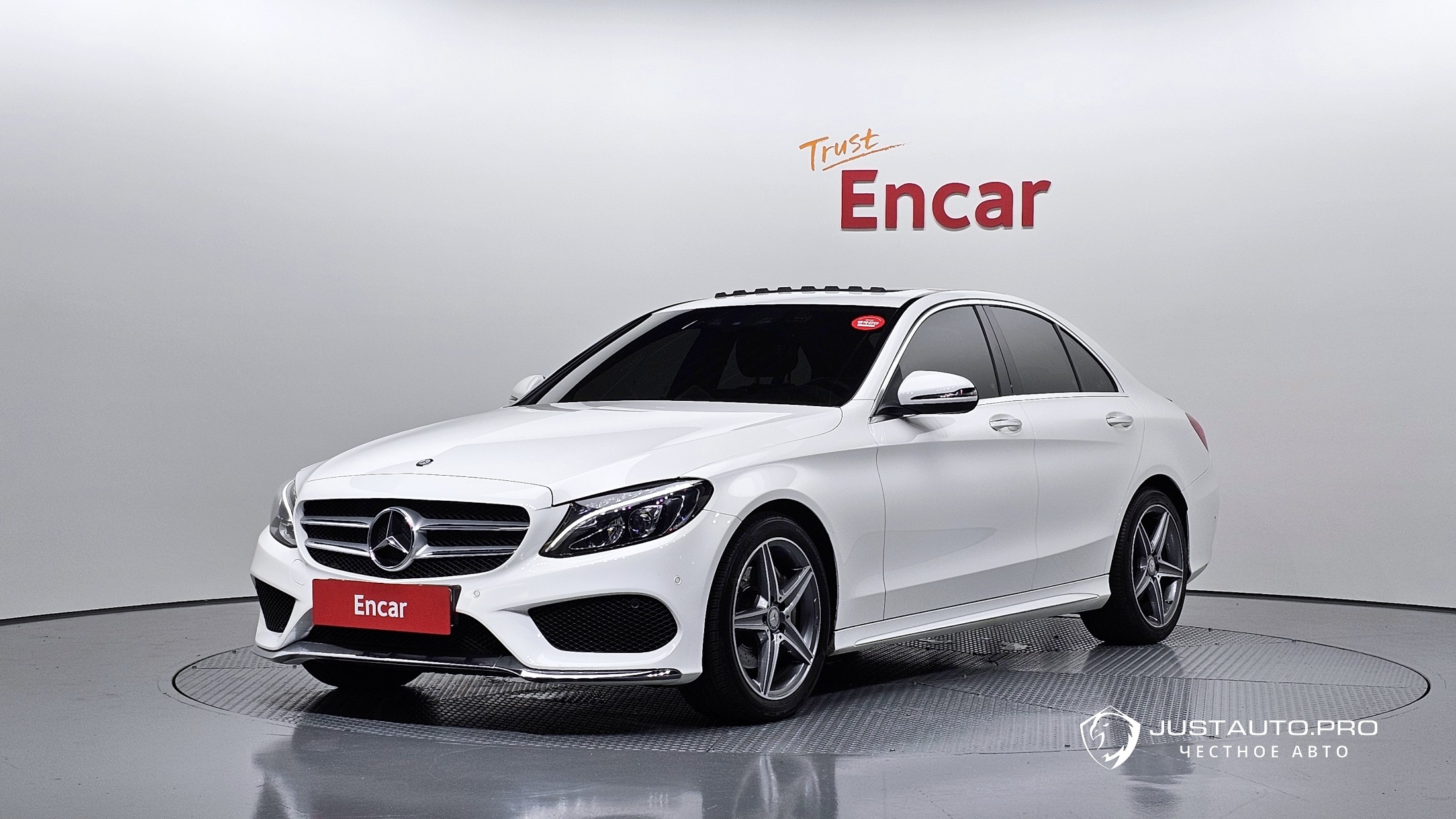 Автомобиль Mercedes-Benz C-Class