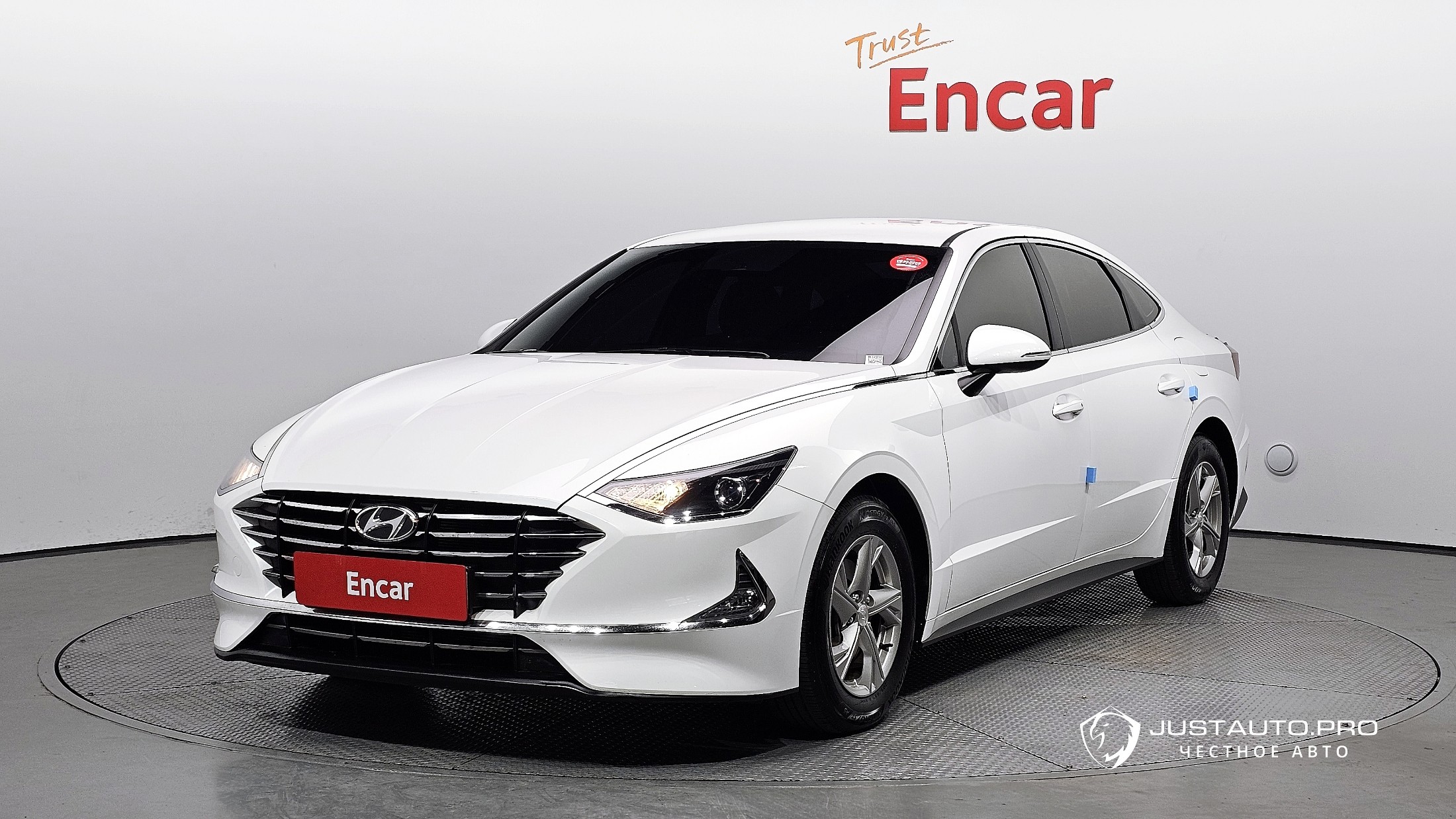 Автомобиль Hyundai Sonata